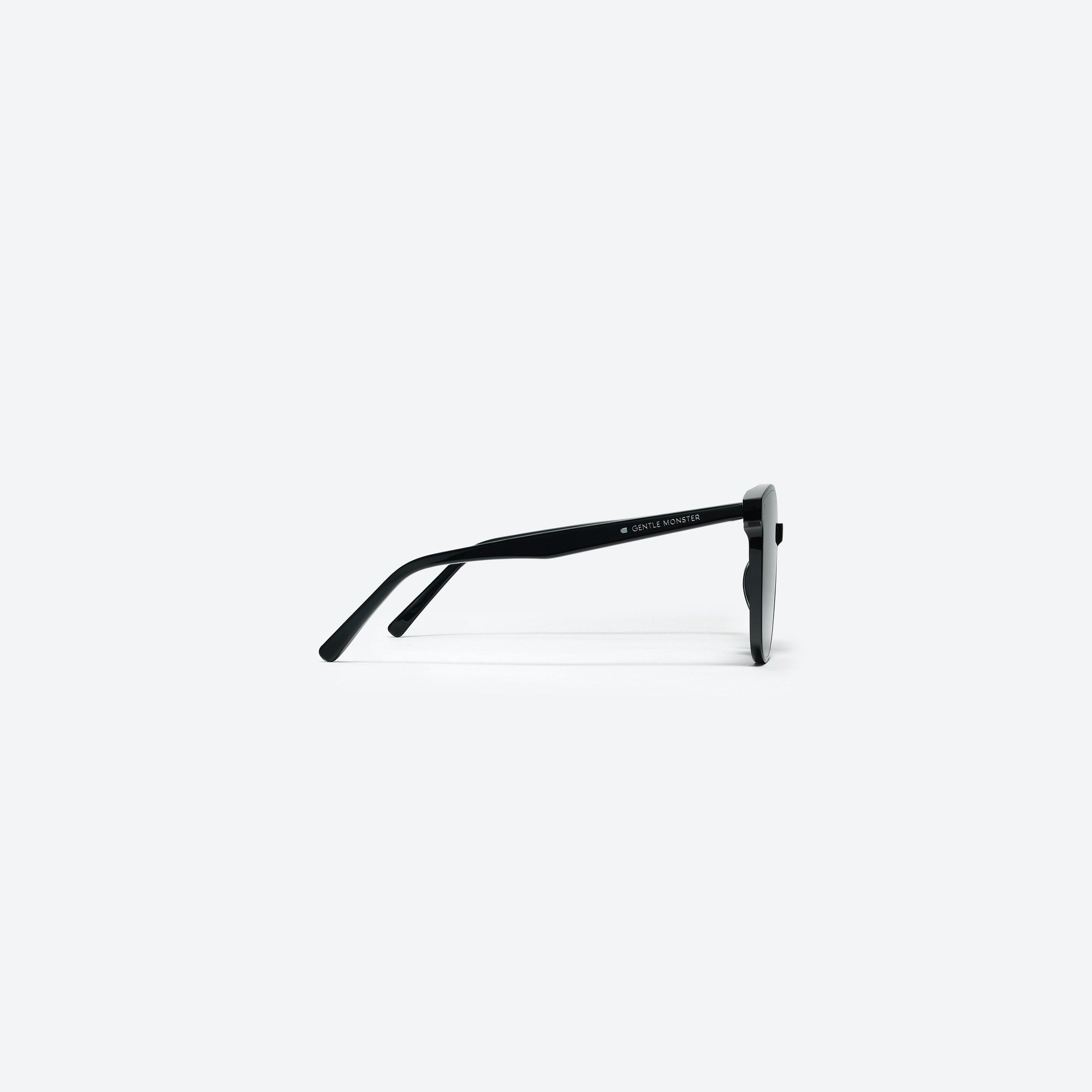 A detailed right view of Gentle Monster My Ma 01 Black Acetate framed Square sunglasses.
