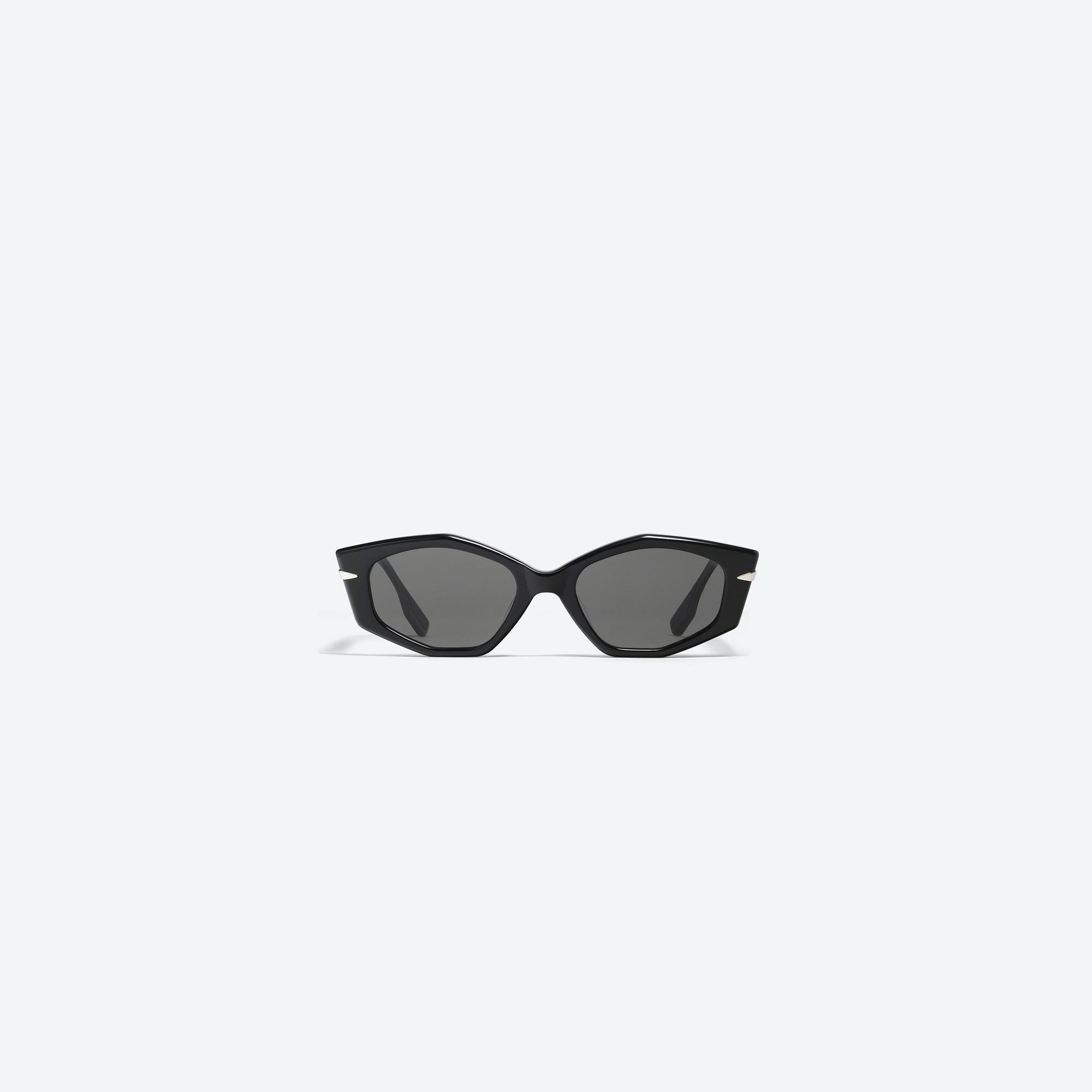 A front view of Gentle Monster SANKUANZ - Cilice 01 Black Acetate framed Cat-eye sunglasses.