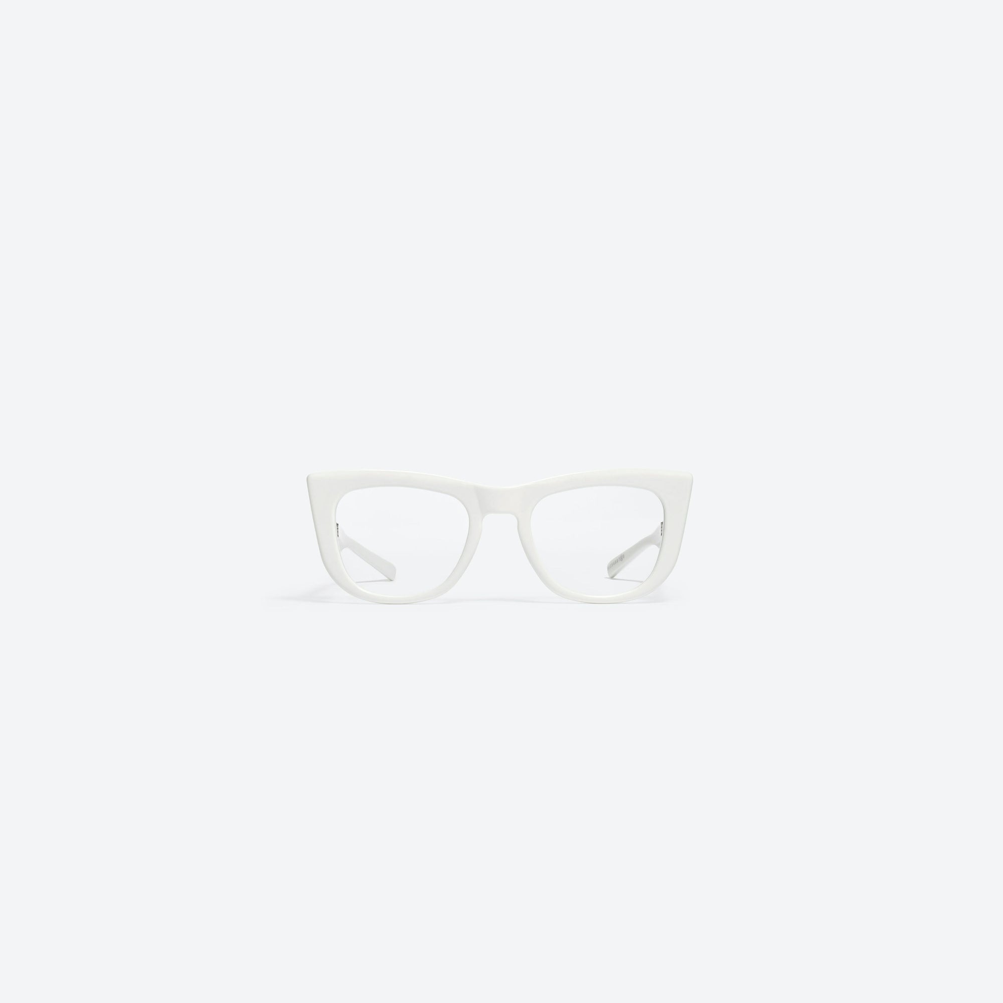 A front view of Gentle Monster Maison Margiela - MM008 W2(C) White Acetate framed Cat-eye sunglasses.