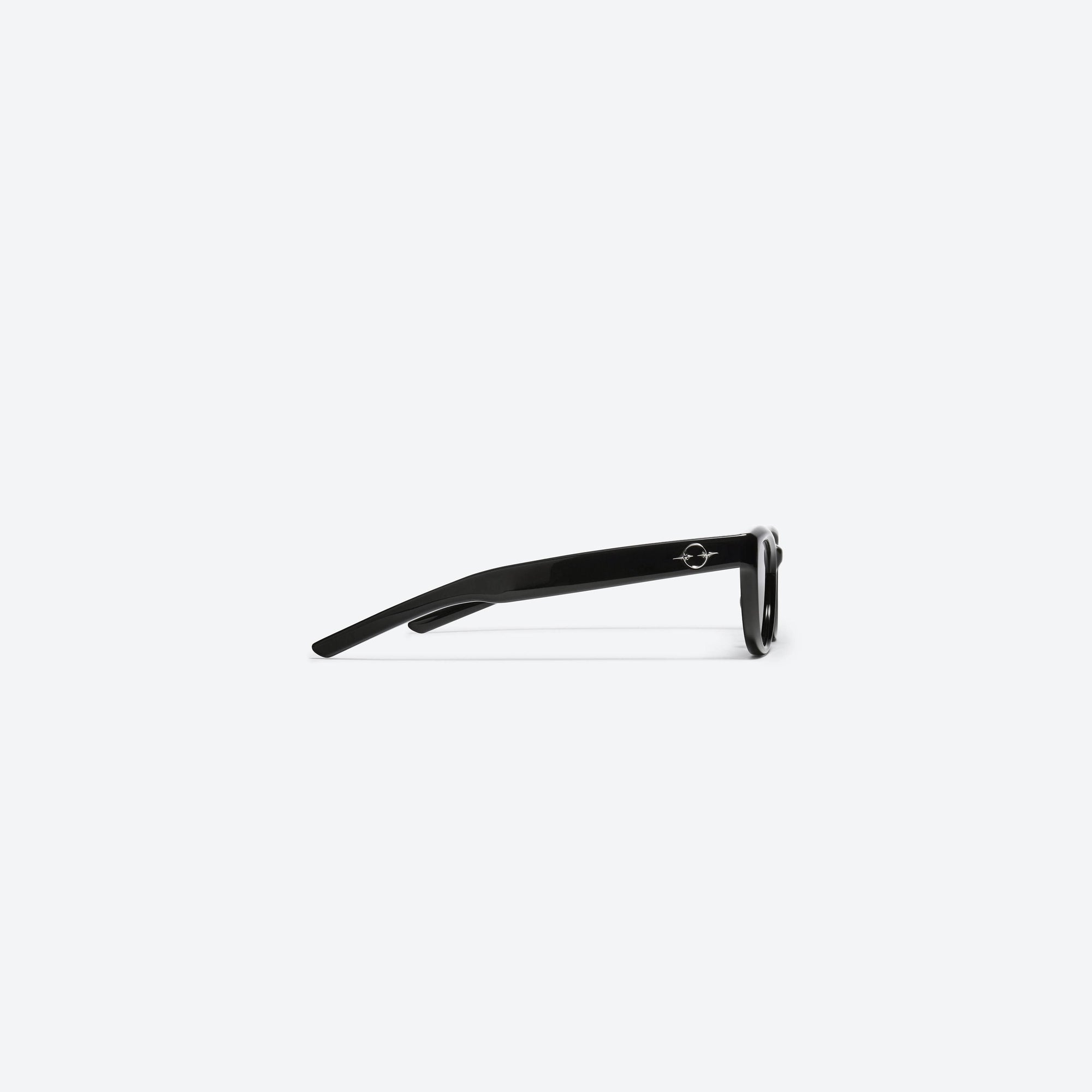A detailed right view of Gentle Monster Monochrome 01 Black Acetate framed Round sunglasses.