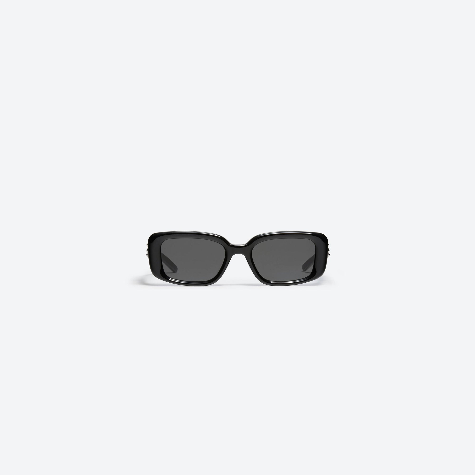 A front view of Gentle Monster Antena 01 Black Acetate framed Square sunglasses.