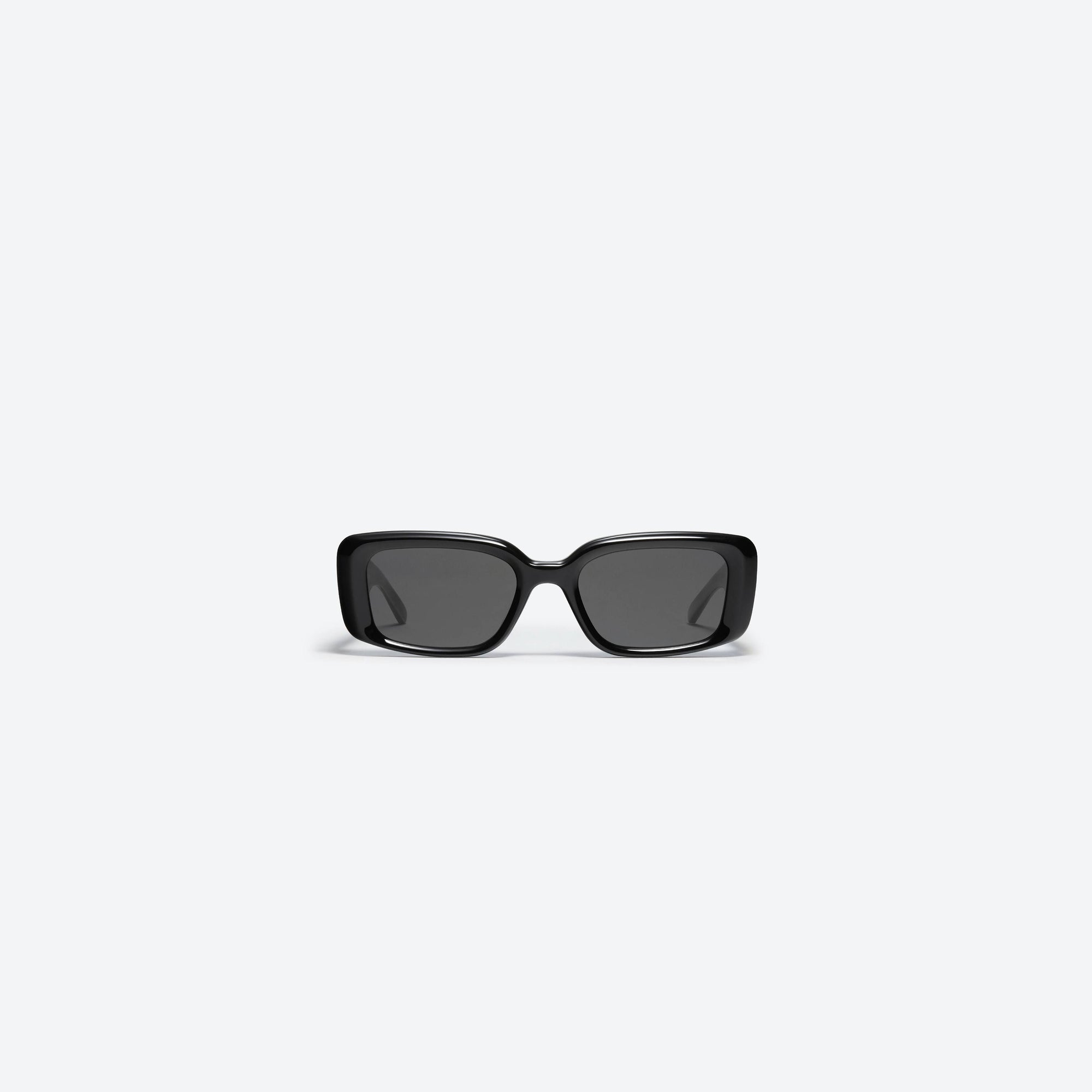 A front view of Gentle Monster Parabola 01 Black Acetate framed Square sunglasses.