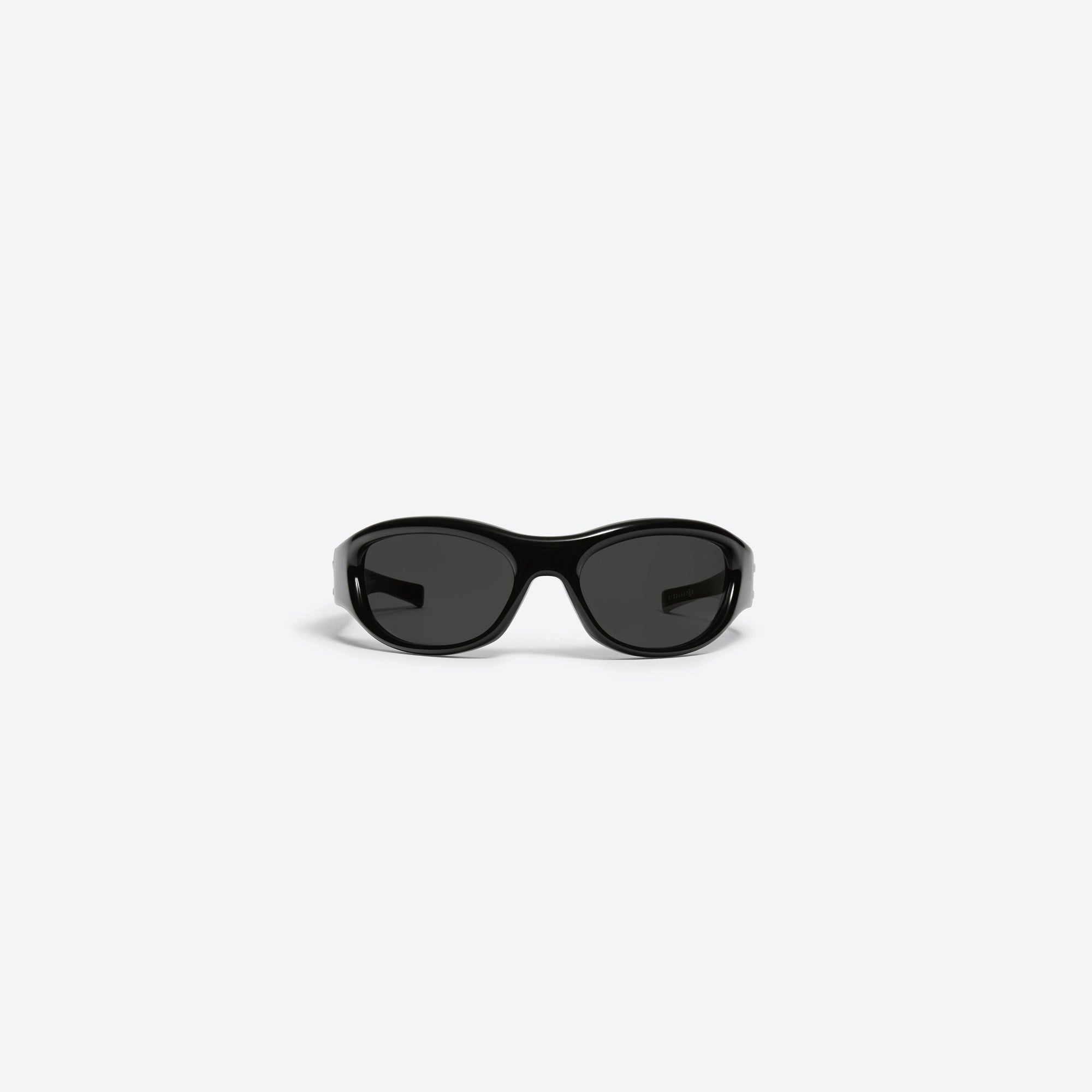 A front view of Gentle Monster Maison Margiela - MM003 01 Black Acetate framed Wraparound sunglasses.