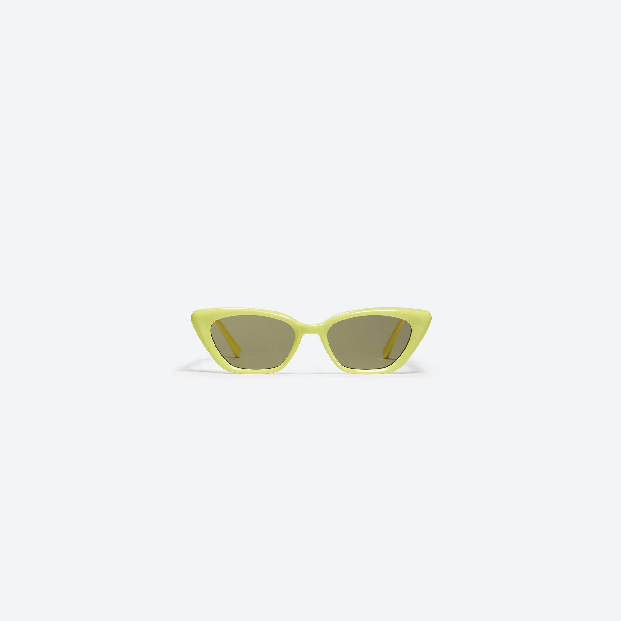 A front view of Gentle Monster Terra Cotta Y7 Yellow Acetate framed Cat-eye sunglasses.