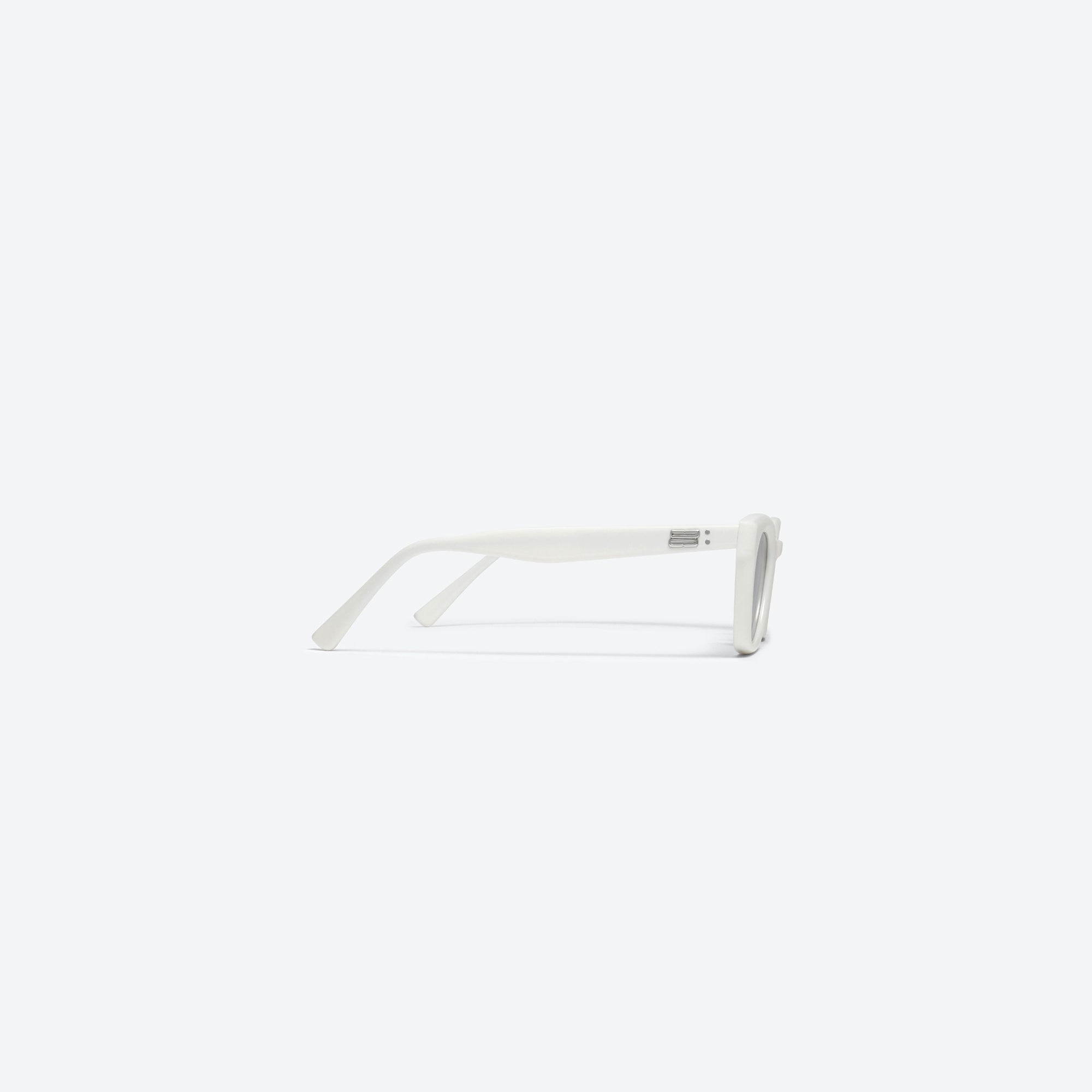 A detailed right view of Gentle Monster Hue W2 White Acetate framed Square sunglasses.