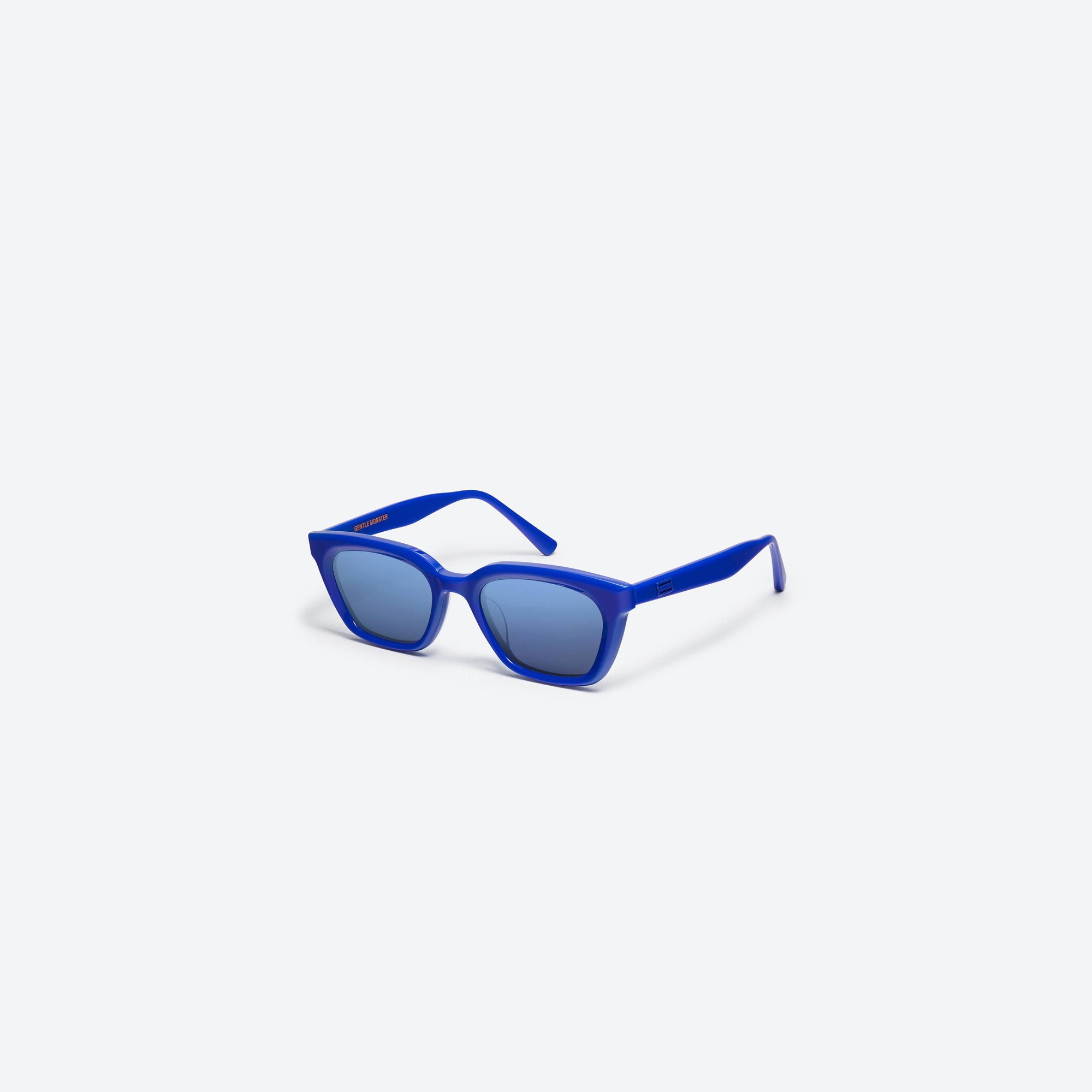 45-degree view of Gentle Monster Hue BL2 Blue Acetate framed Square sunglasses.