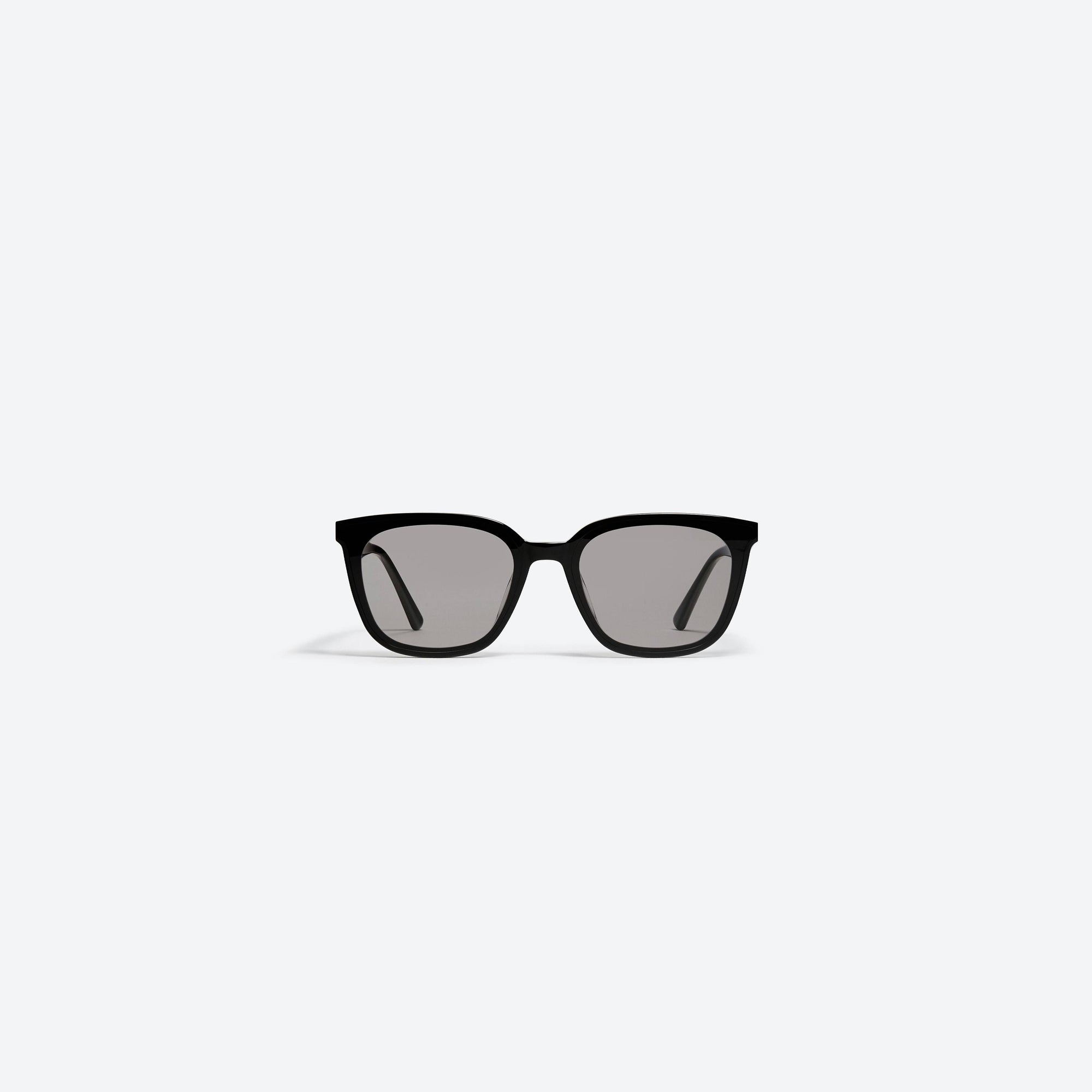 A front view of Gentle Monster Tam 01(G) Black Acetate framed Square sunglasses.