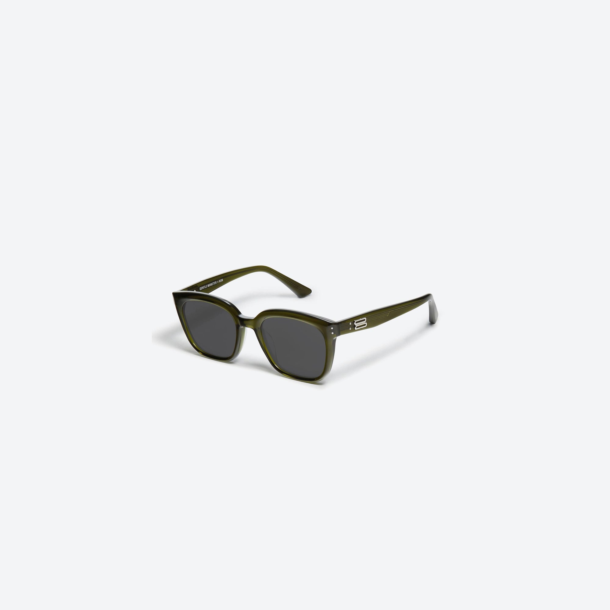 45-degree view of Gentle Monster KUN - 0004 KC2 Green Acetate framed Square sunglasses.