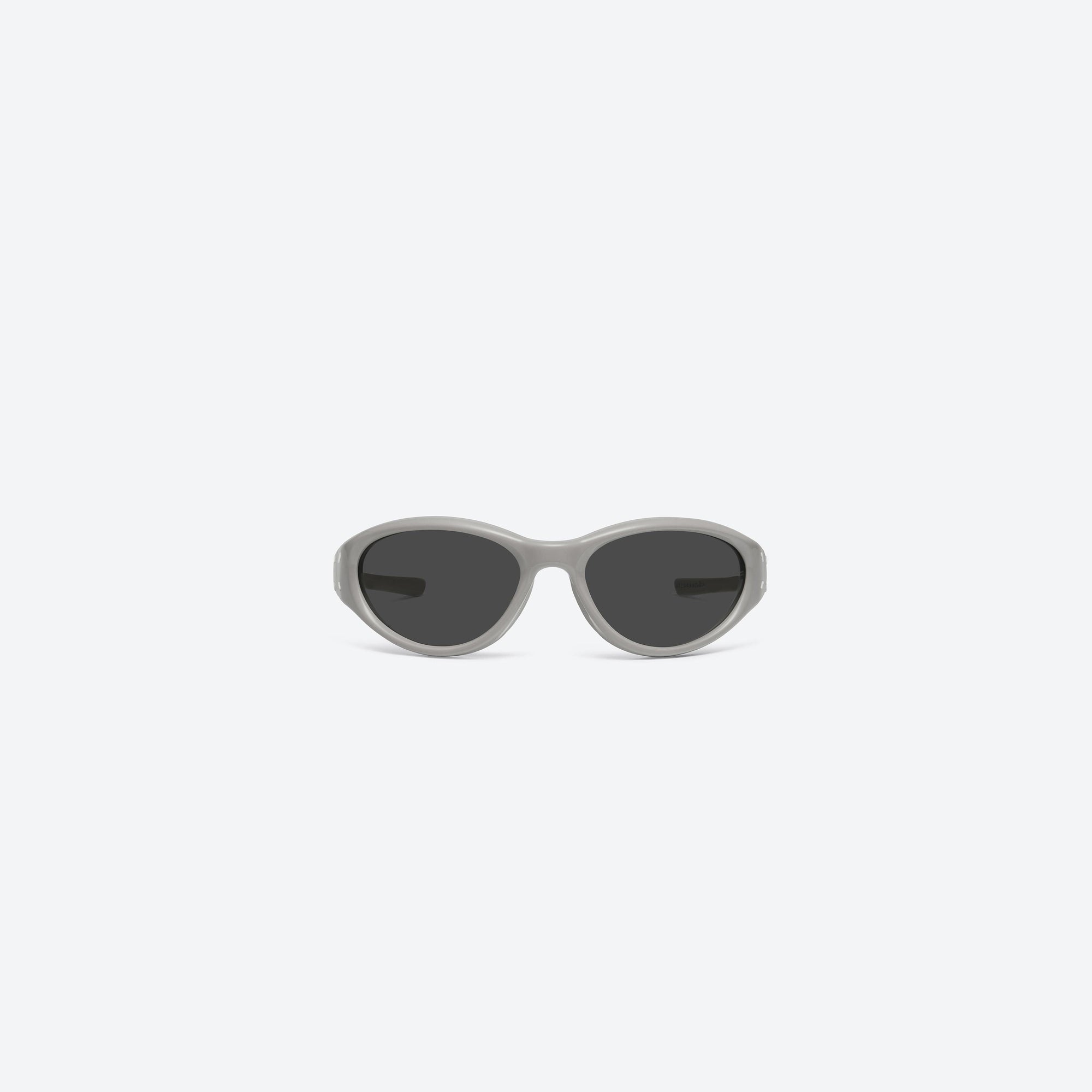 A front view of Gentle Monster Maison Margiela - MM105 G10 Gray Acetate framed Wraparound sunglasses.