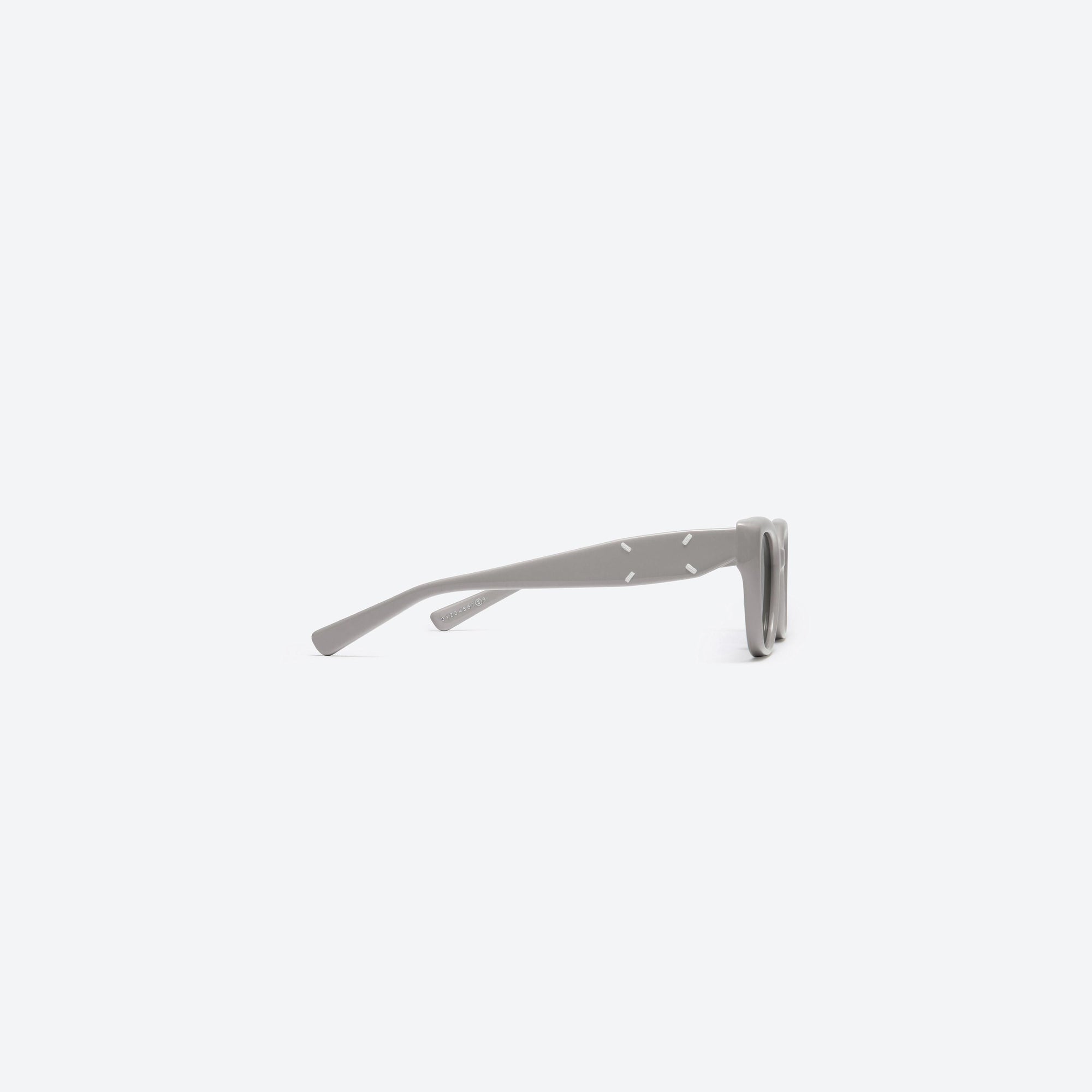 A detailed right view of Gentle Monster Maison Margiela - MM109 G10 Gray Acetate framed Square sunglasses.