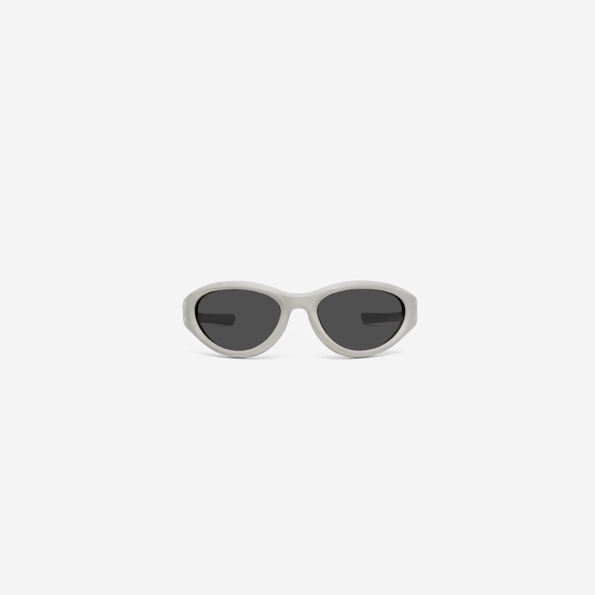 A front view of Gentle Monster Maison Margiela - MM105 Leather LIV1 Ivory Acetate framed Wraparound sunglasses.