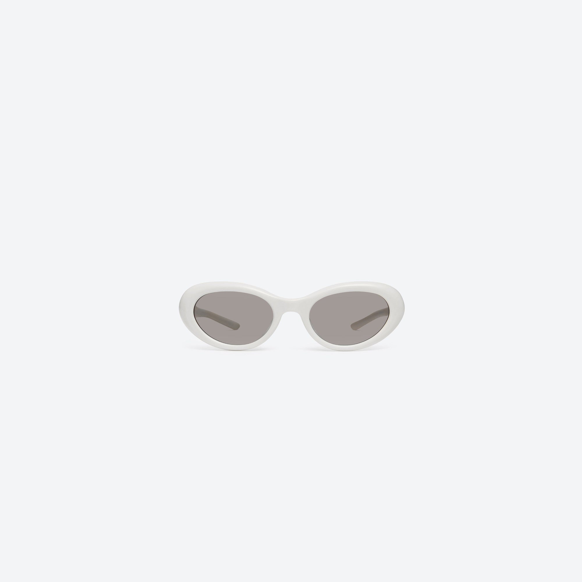 A front view of Gentle Monster Avon W2 White Acetate framed Oval sunglasses.
