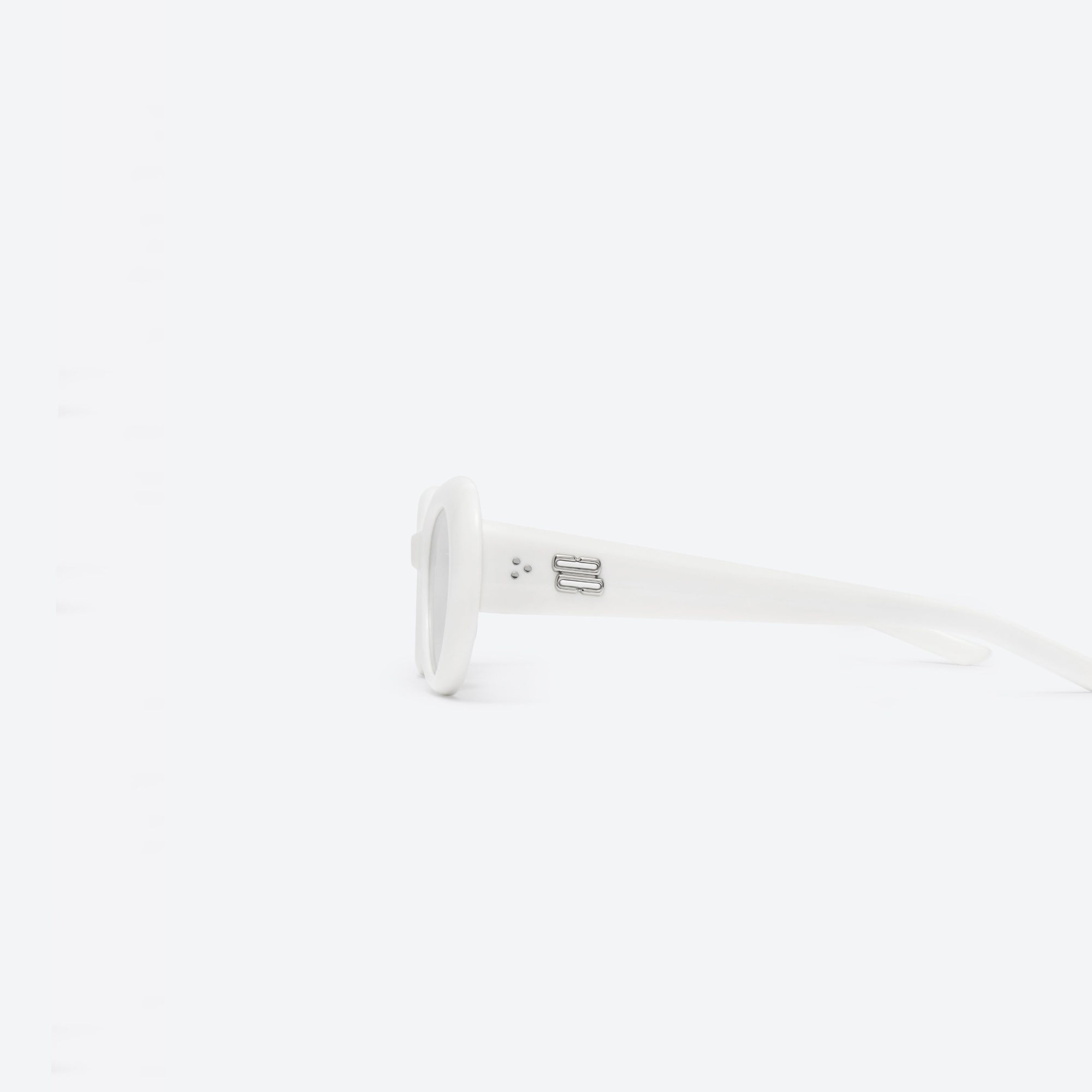 A detailed left view of Gentle Monster Avon W2 White Acetate framed Oval sunglasses.