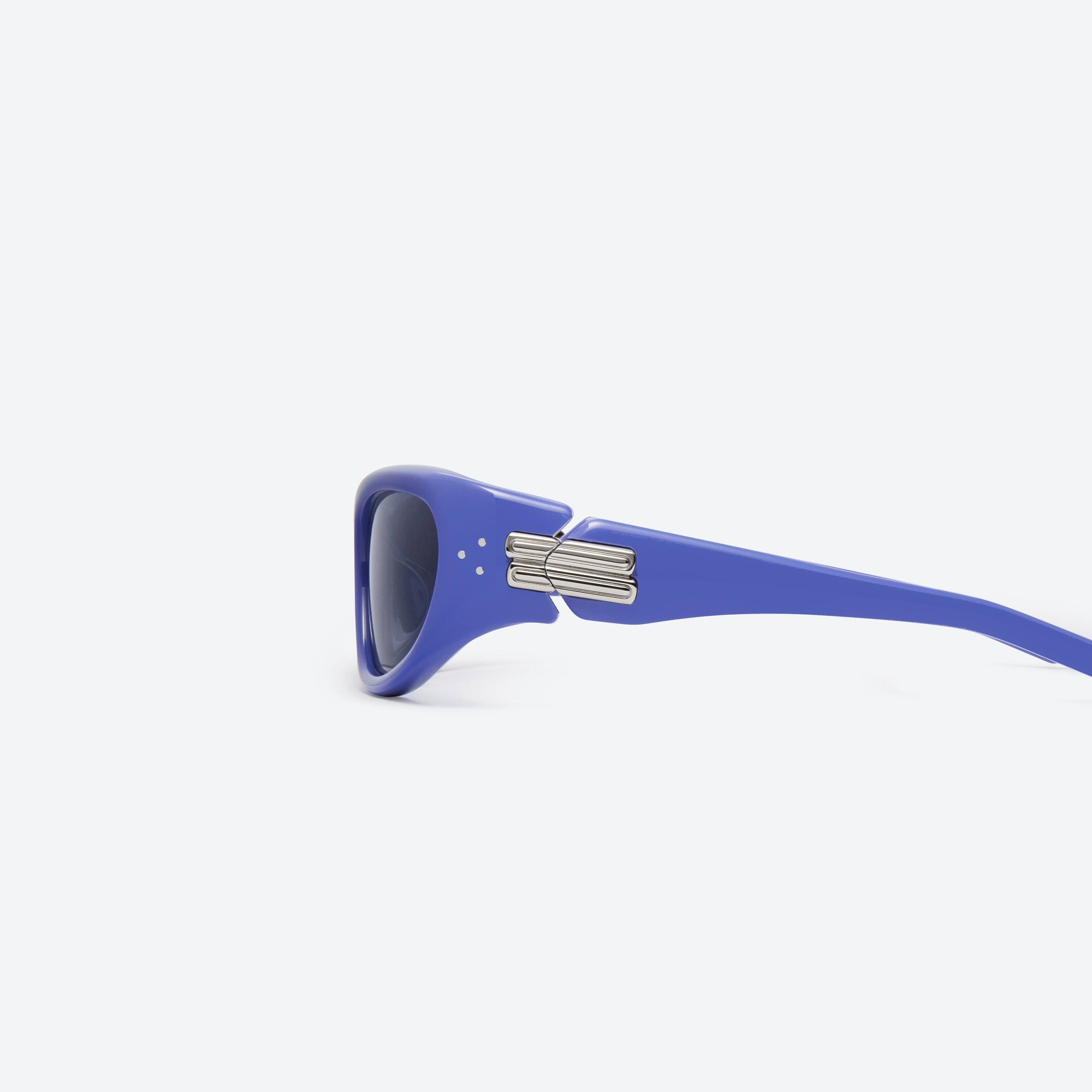 A detailed left view of Gentle Monster Memento V3 Purple Mixed framed Wraparound sunglasses.