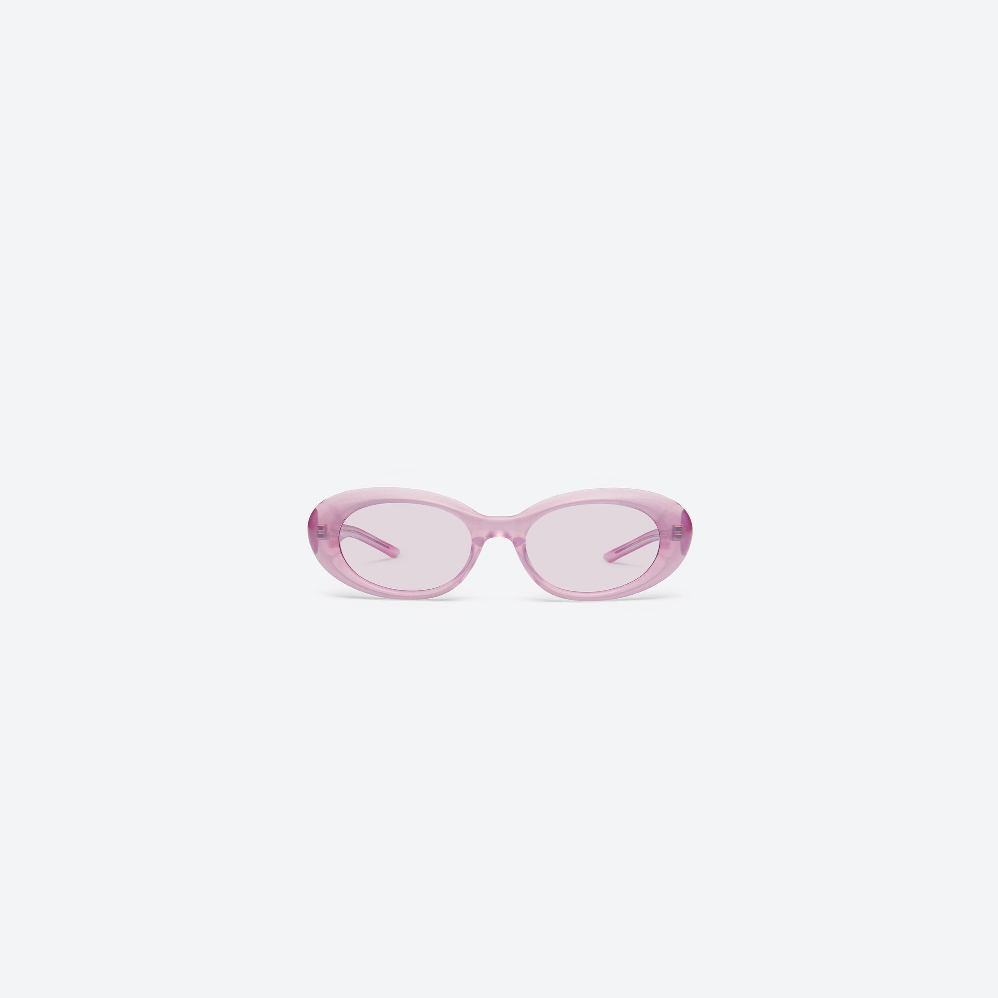 A front view of Gentle Monster Molta PC9 Pink Acetate framed Oval sunglasses.