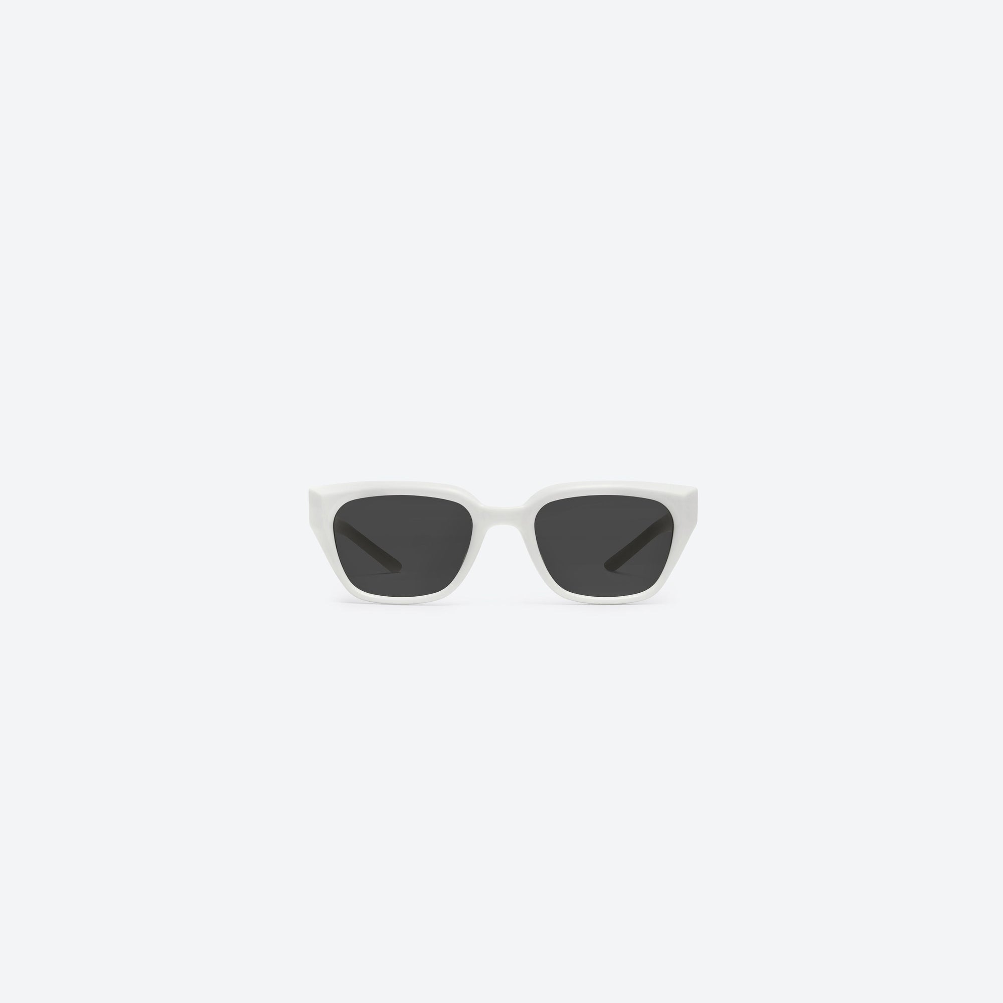 A front view of Gentle Monster Nabi W2 White Acetate framed Square sunglasses.