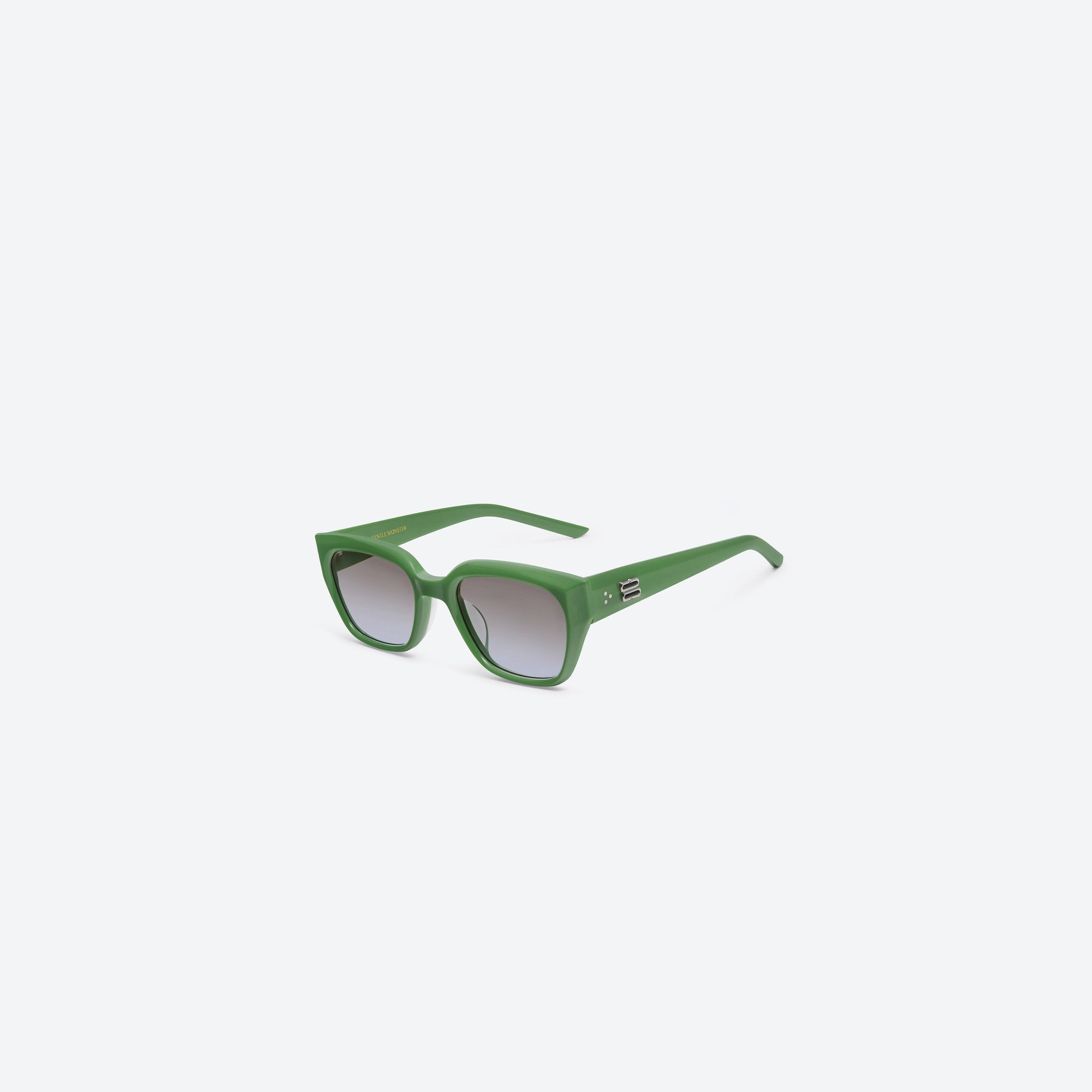 45-degree view of Gentle Monster Nabi GR7 Green Acetate framed Square sunglasses.