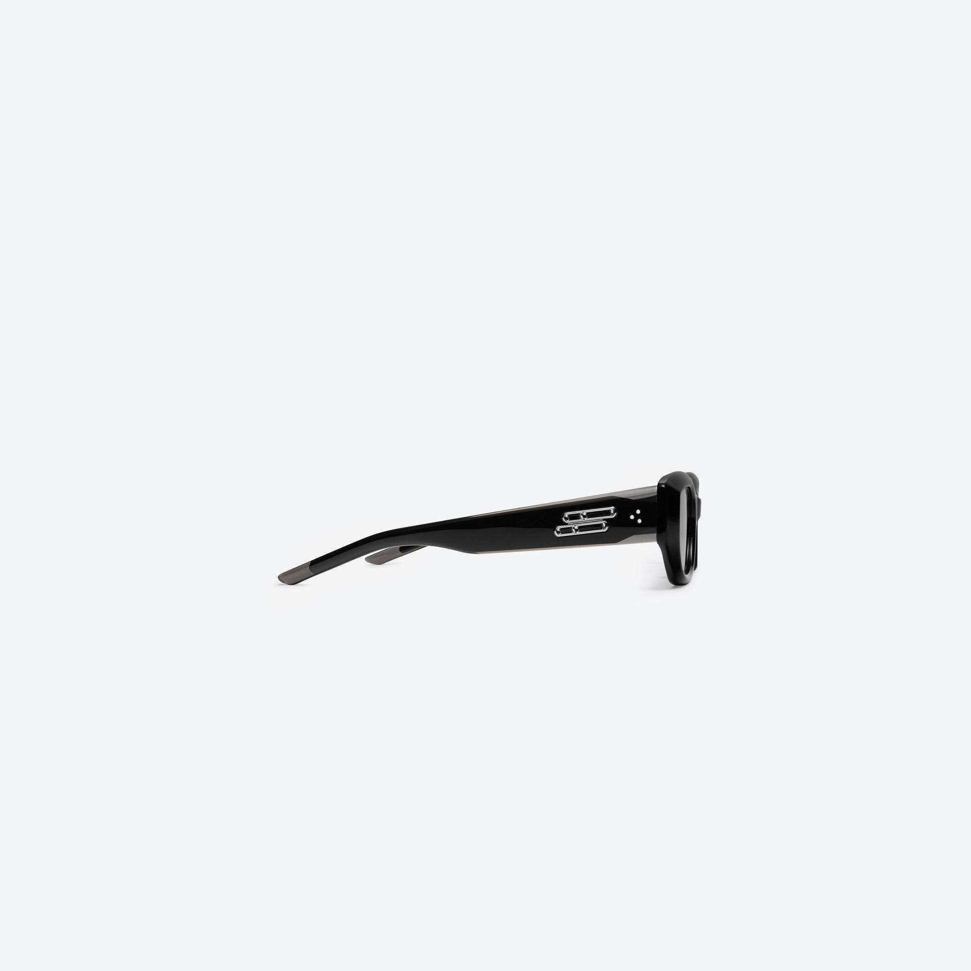 A detailed right view of Gentle Monster Venom 01 Black Acetate framed Square sunglasses.