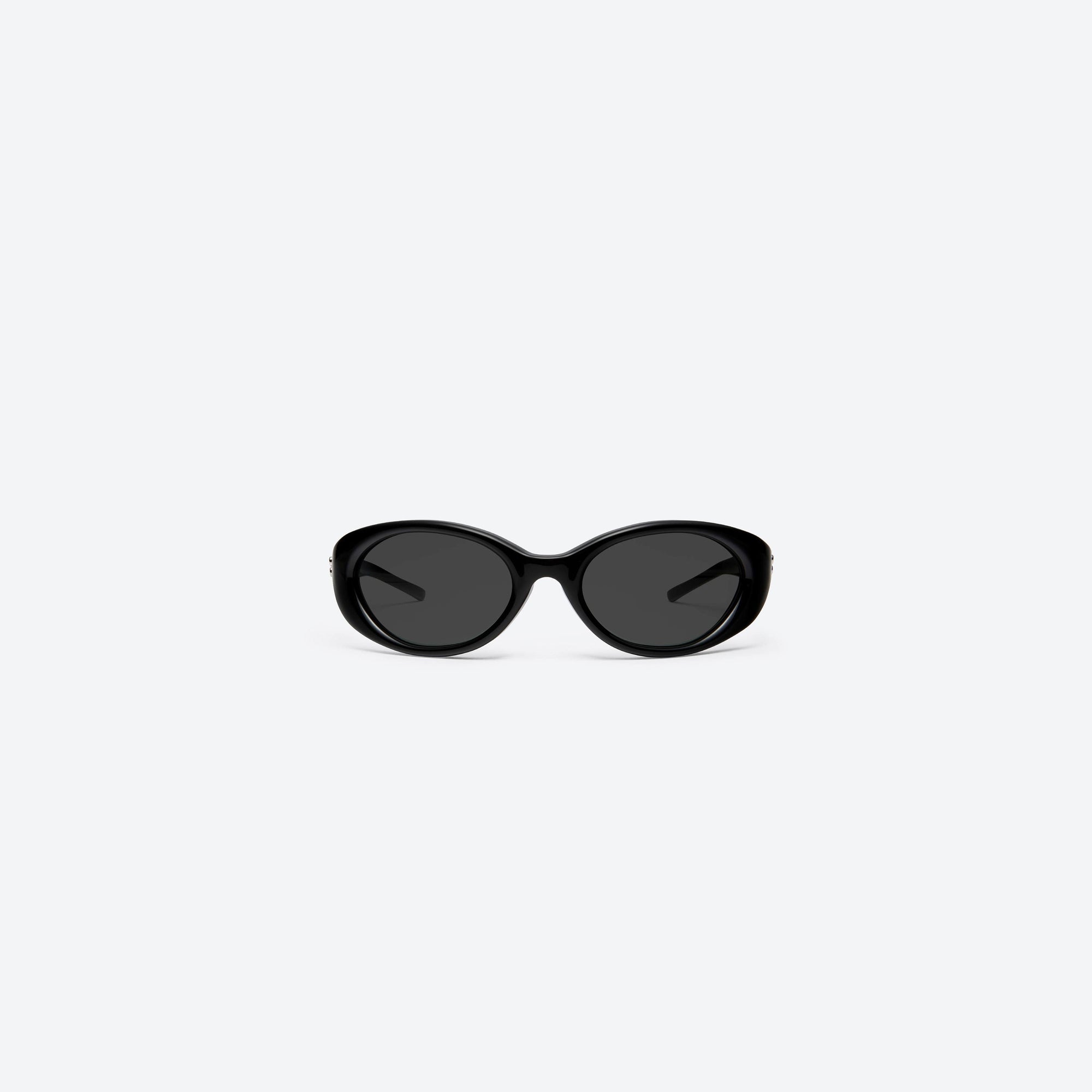 A front view of Gentle Monster Atempo 01 Black Acetate framed Wraparound sunglasses.