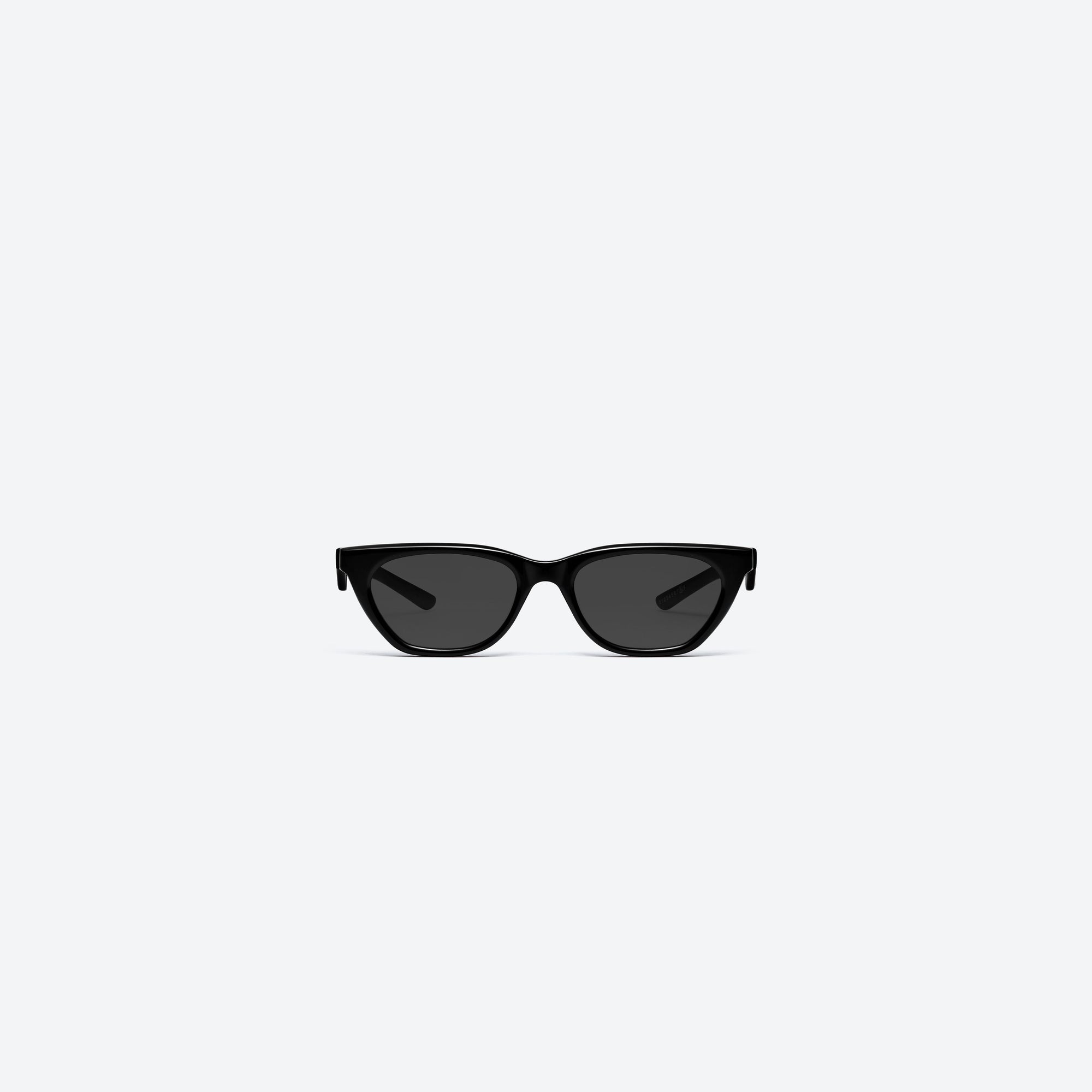 A front view of Gentle Monster Maison Margiela - MM208 01 Black Acetate framed Cat-eye sunglasses.