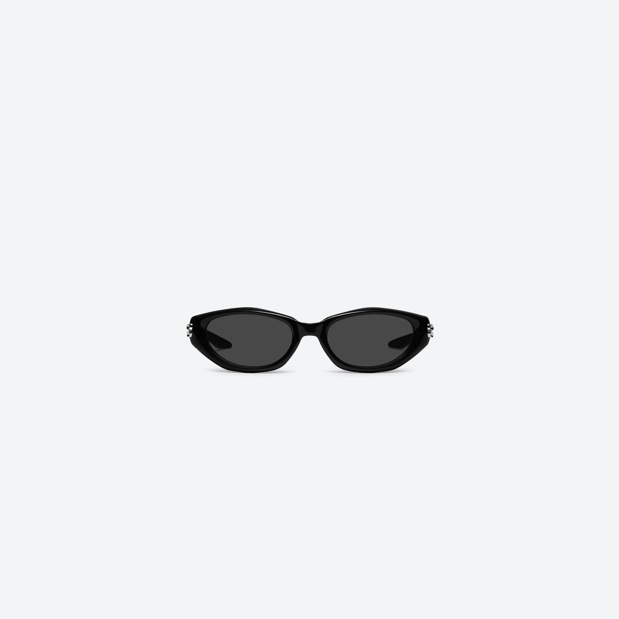 A front view of Gentle Monster Sosomo 01 Black Acetate framed Oval sunglasses.