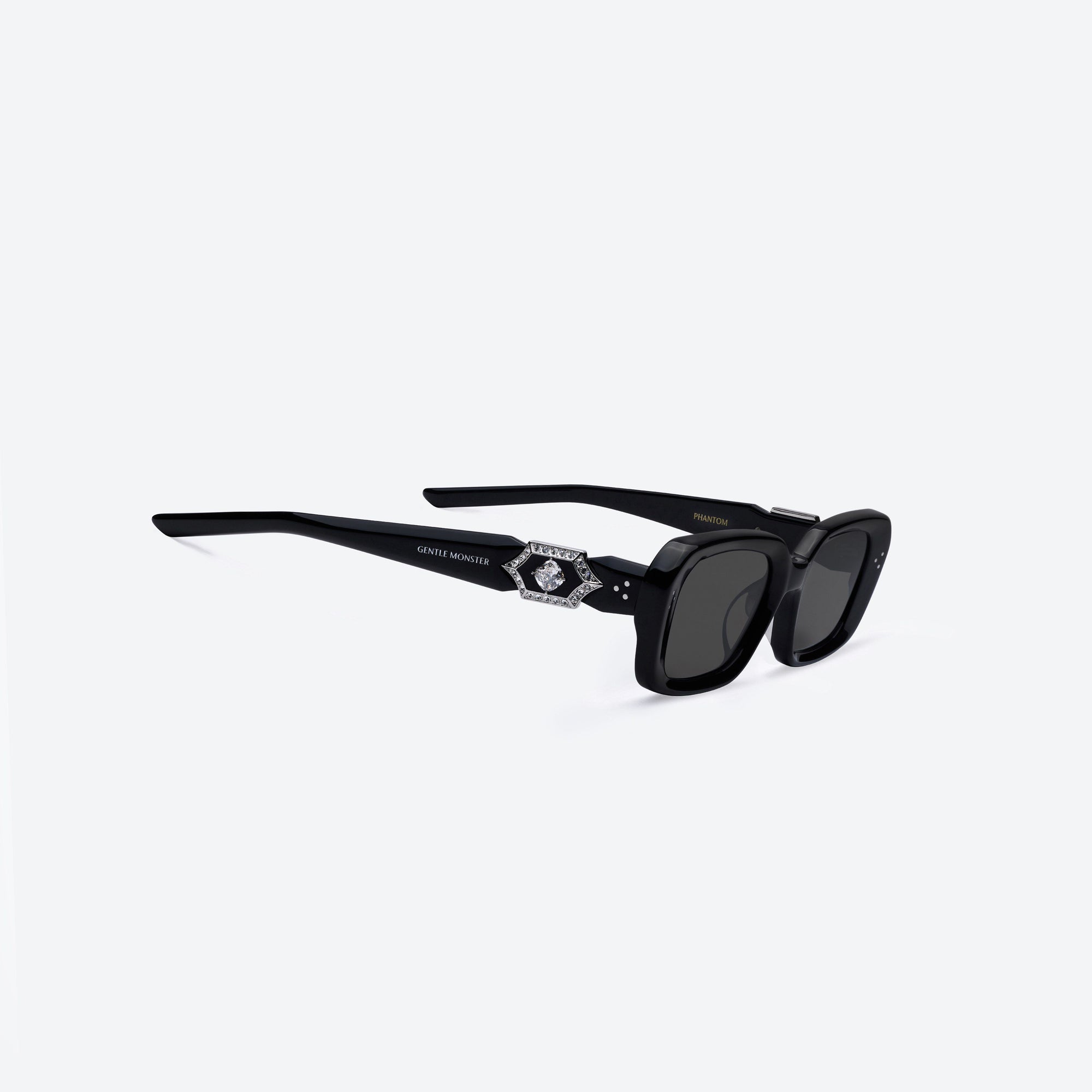 45-degree detailed view of Gentle Monster Phantom 01 Black Acetate framed Square sunglasses.