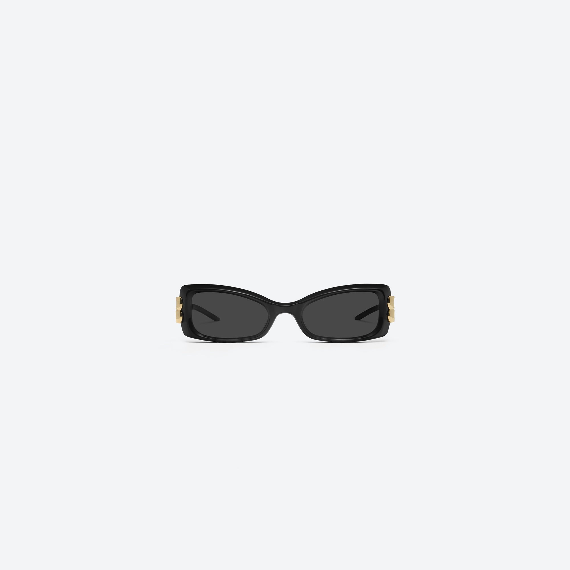 A front view of Gentle Monster Nemesis 01 Black Mixed framed Cat-eye sunglasses.