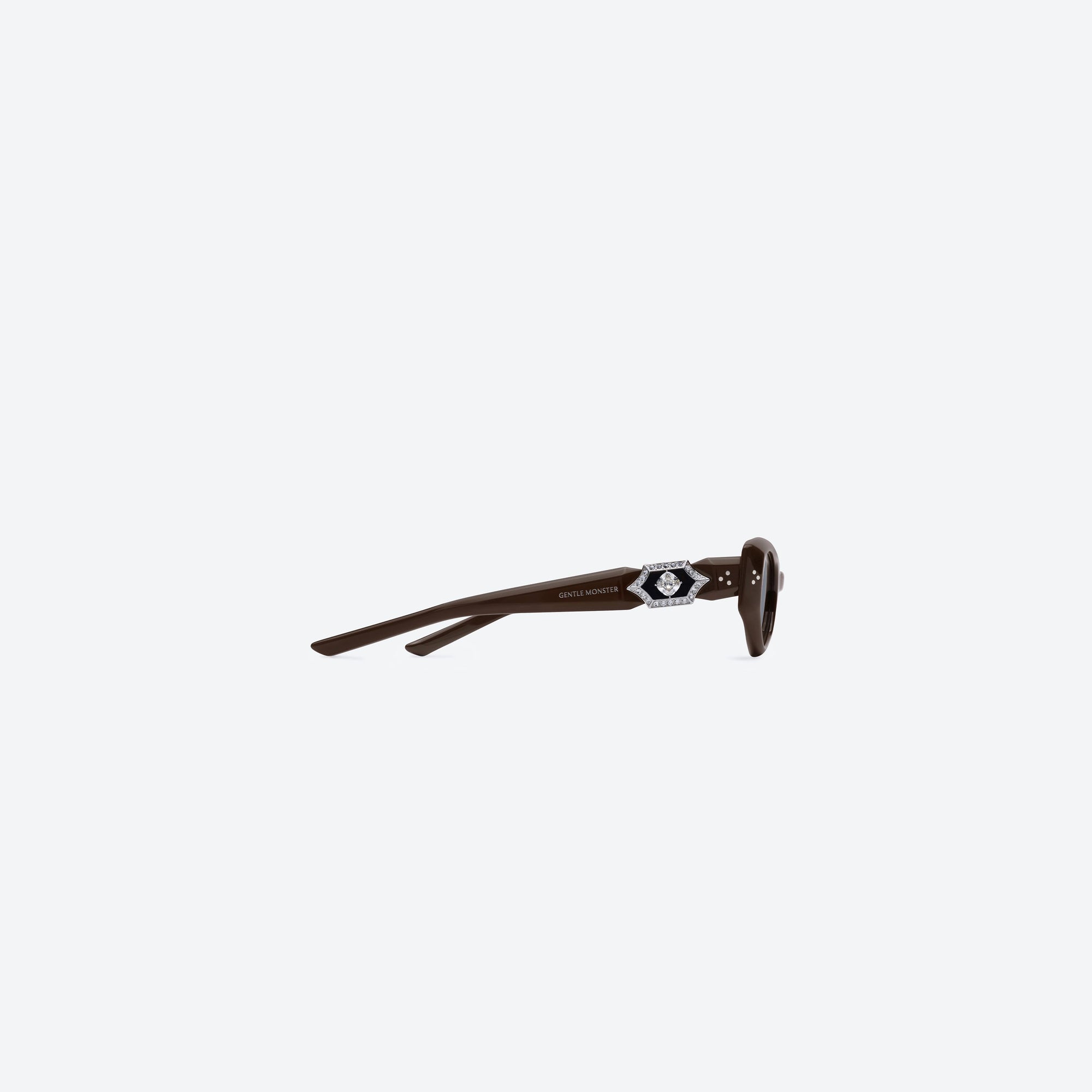 A detailed right view of Gentle Monster Ruvy Van BR3 Brown Acetate framed Cat-eye sunglasses.