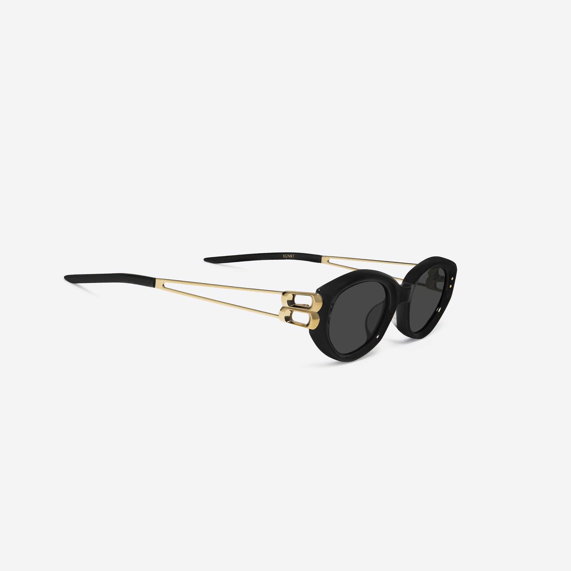 45-degree detailed view of Gentle Monster Kunst 01GD Similar Black Mixed framed Cat-eye sunglasses.
