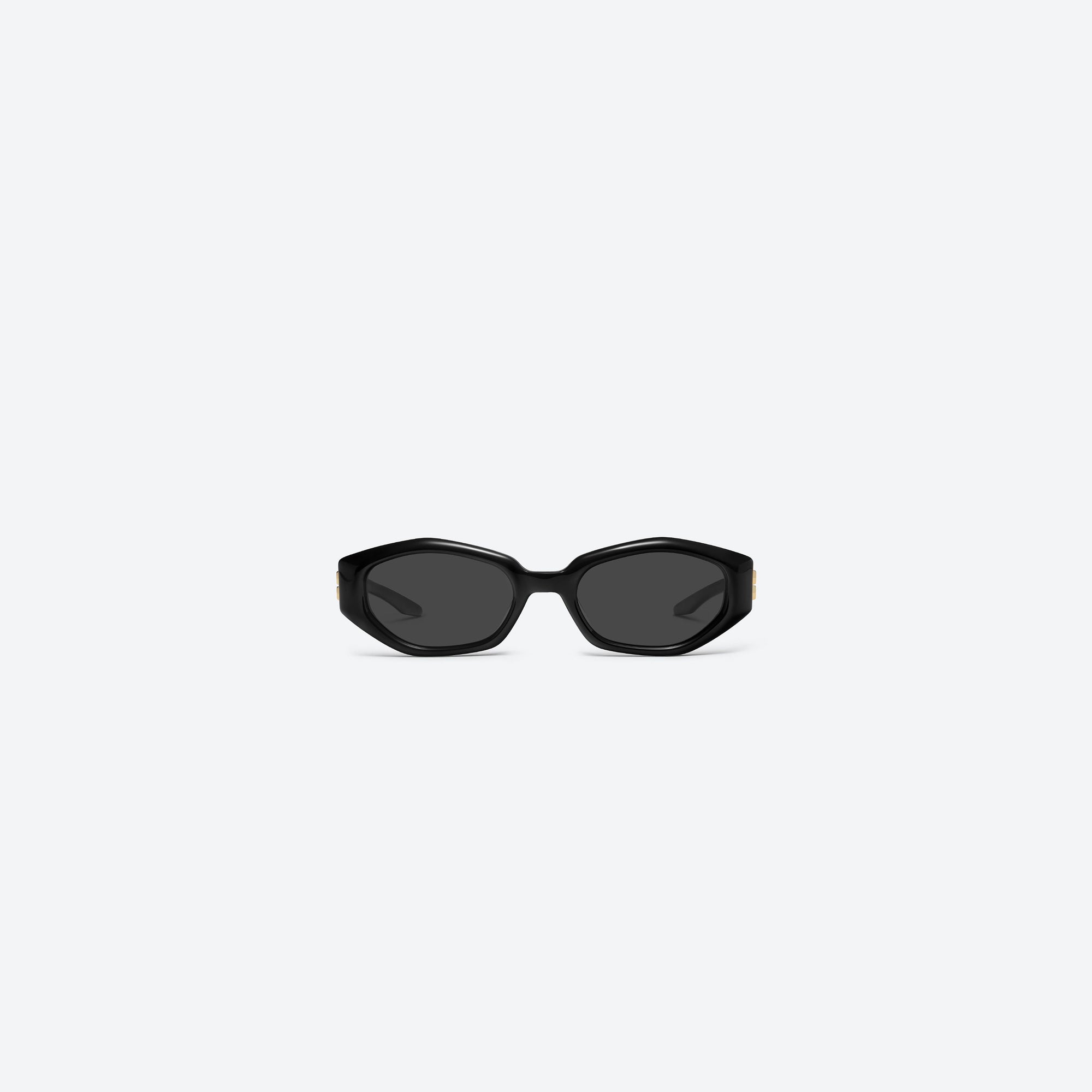 A front view of Gentle Monster Miro 01 Black Acetate framed Oval sunglasses.