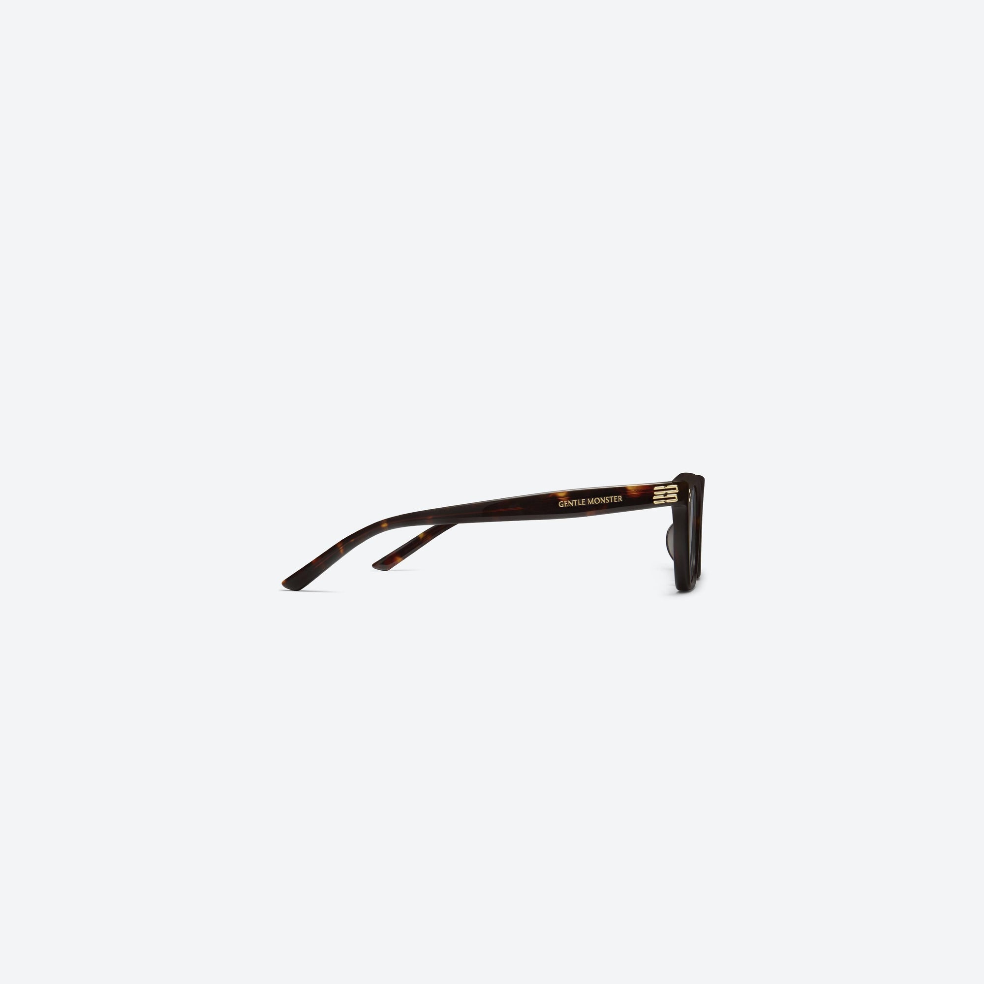 A detailed right view of Gentle Monster Gisele T1 Tortoise Acetate framed Cat-eye sunglasses.