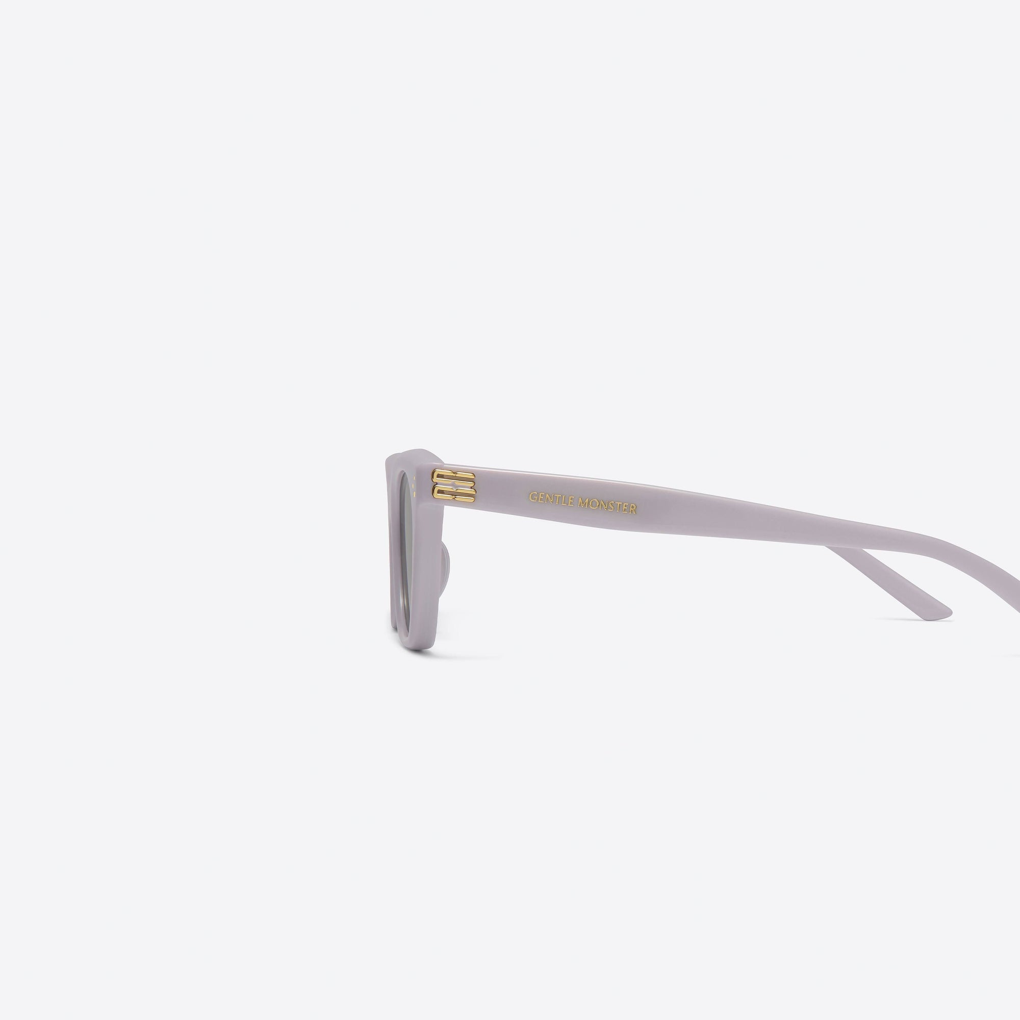 A detailed left view of Gentle Monster Gisele V4 Purple Acetate framed Cat-eye sunglasses.