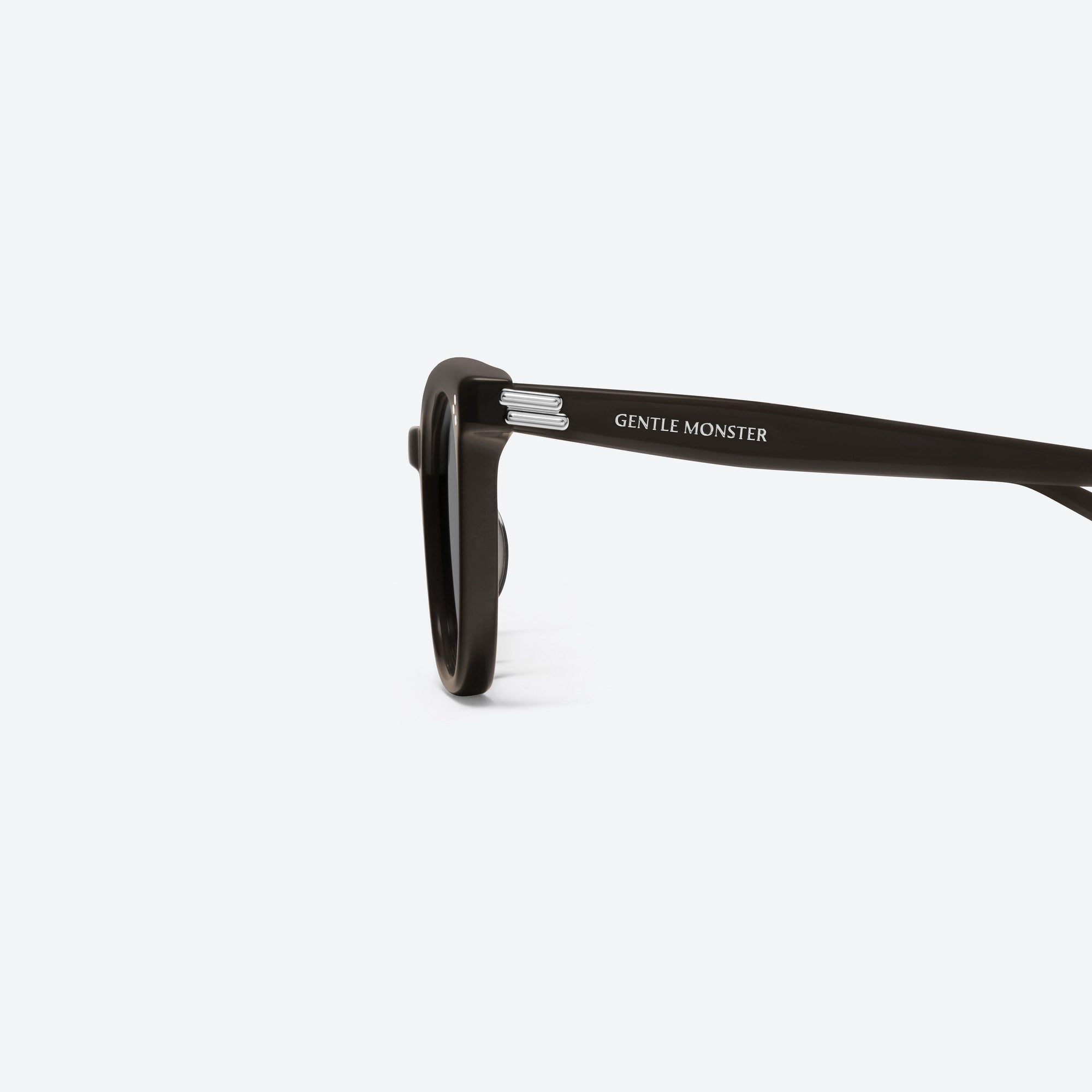 A detailed left view of Gentle Monster Bloomo BR3 Brown Acetate framed Square sunglasses.