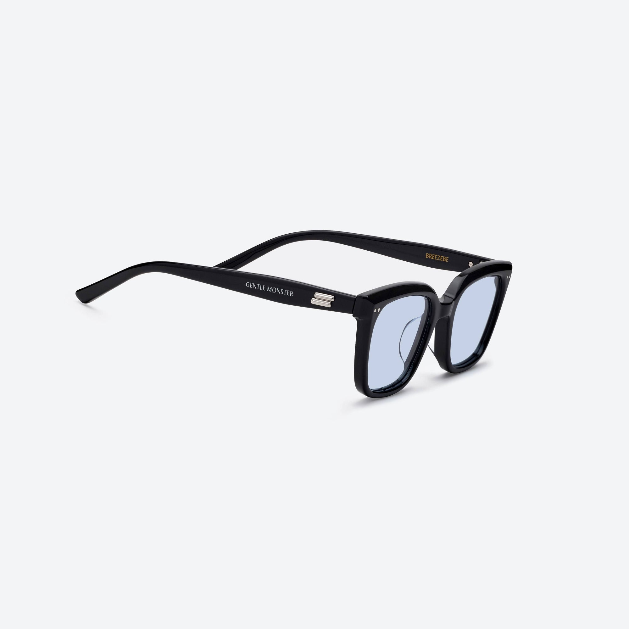 45-degree detailed view of Gentle Monster Breezebe 01(BL) Black Acetate framed Square sunglasses.