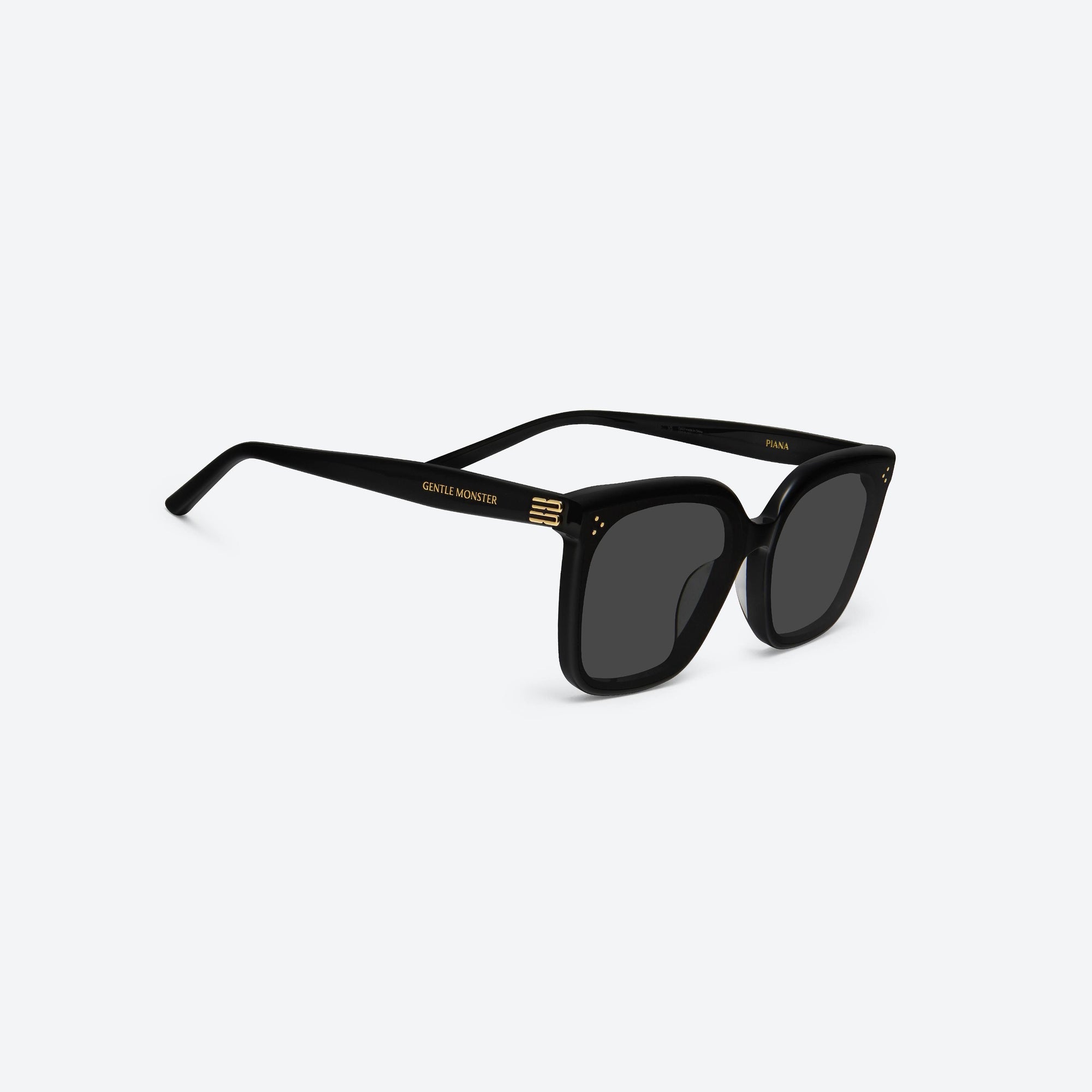 45-degree detailed view of Gentle Monster Piana 01 Black Acetate framed Square sunglasses.