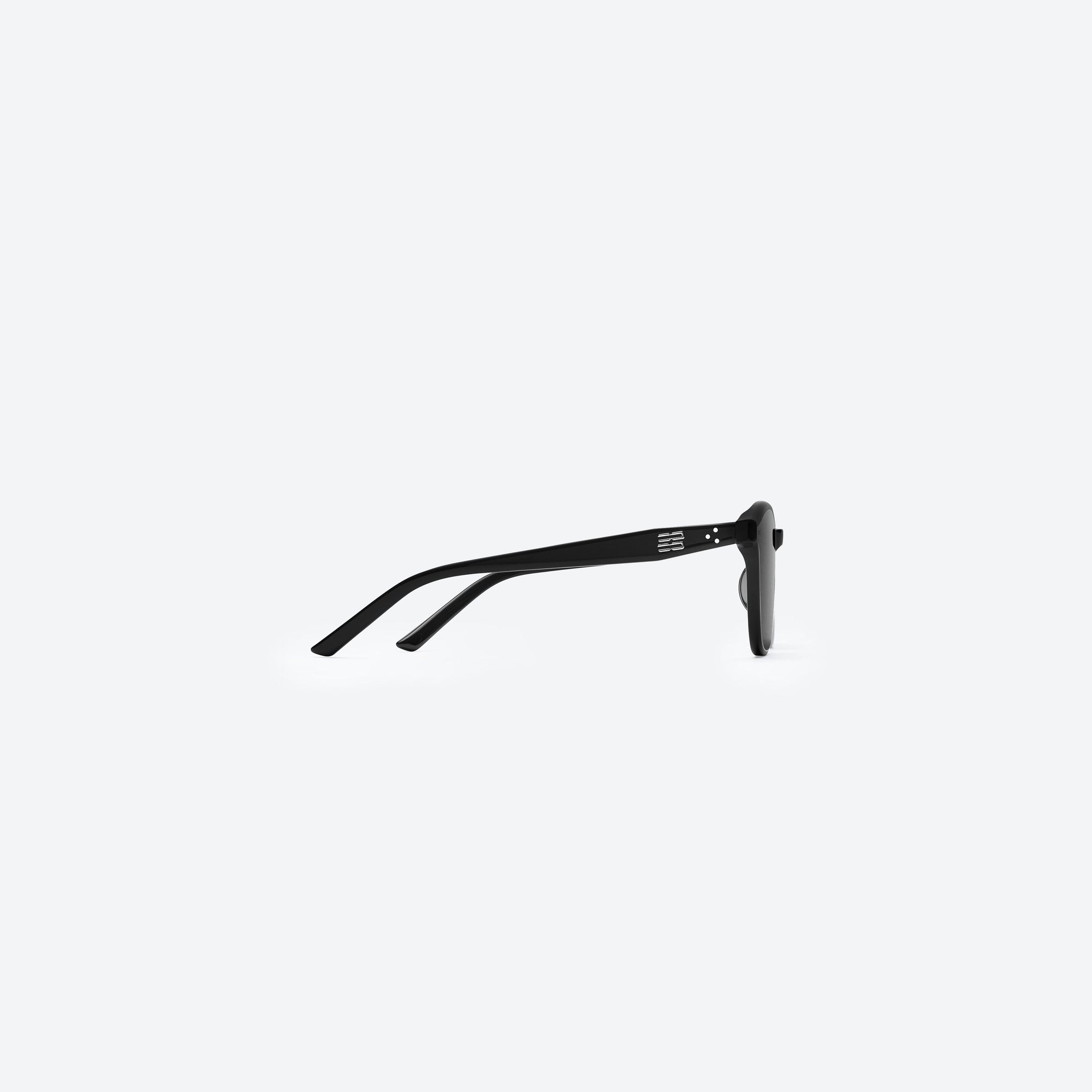 A detailed right view of Gentle Monster Jude 01 Black Acetate framed Round sunglasses.