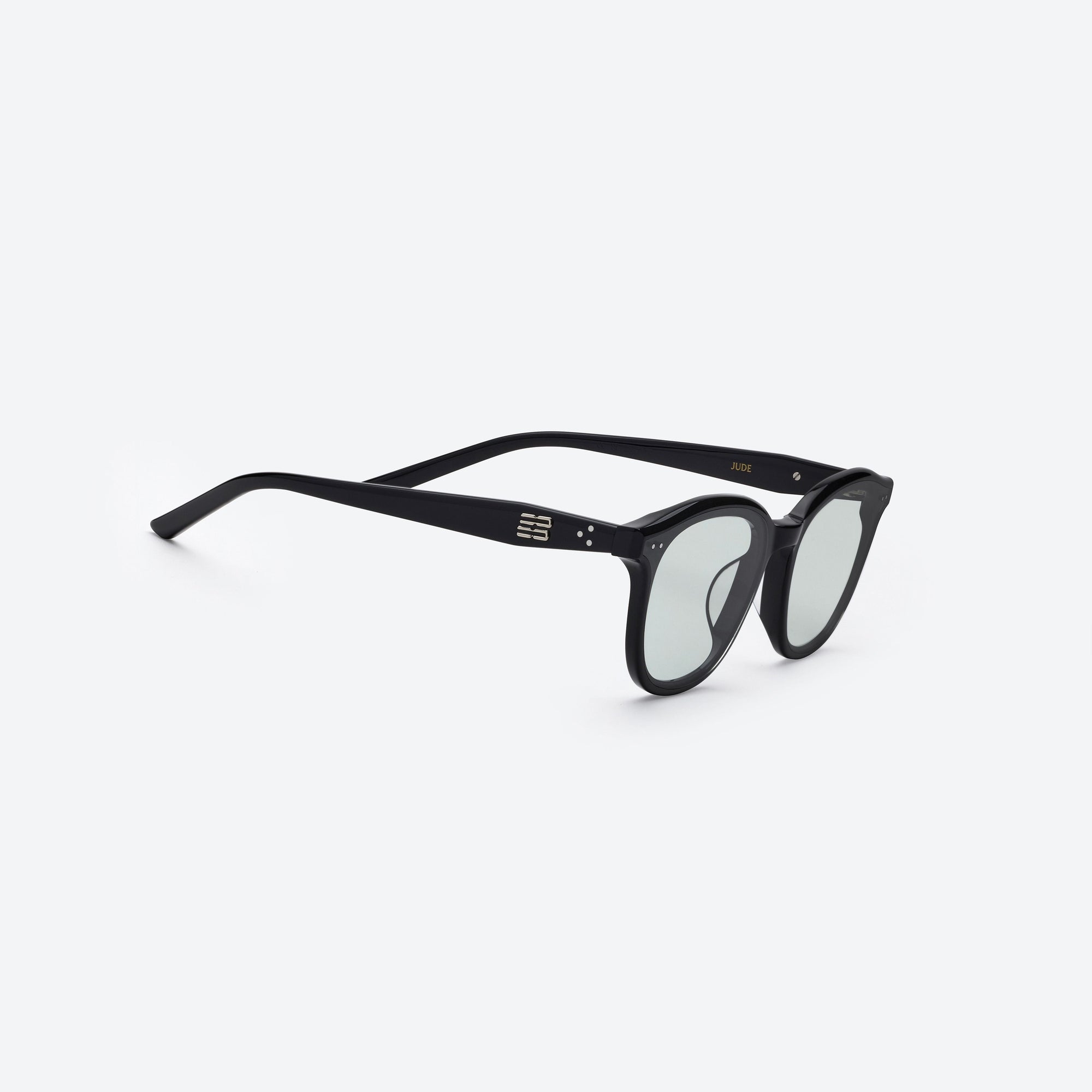 45-degree detailed view of Gentle Monster Jude 01(GR) Black Acetate framed Round sunglasses.