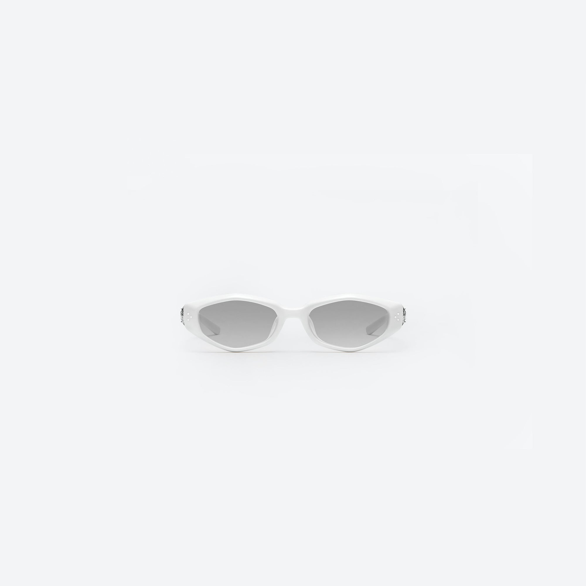 A front view of Gentle Monster Vegax W2 White Acetate framed Oval sunglasses.
