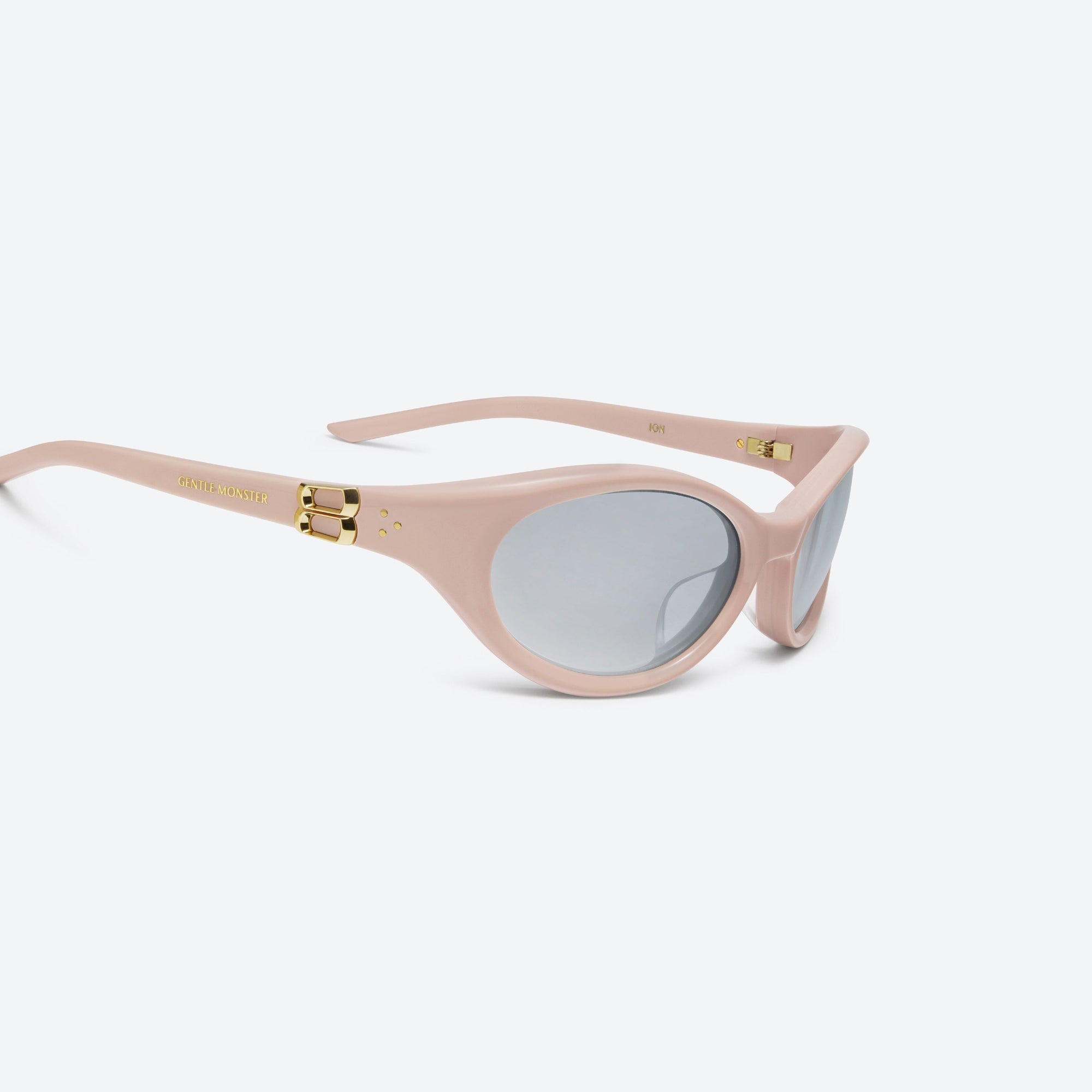 45-degree detailed view of Gentle Monster Ion P7 Pink Acetate framed Wraparound sunglasses.