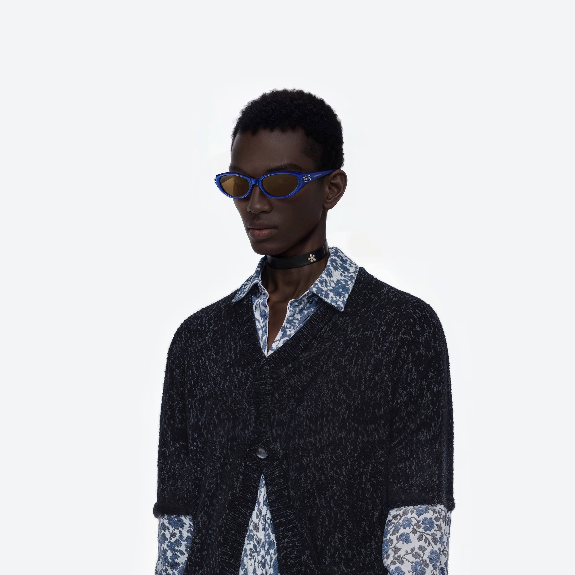Model wearing the Sosomo BLC9 Blue Acetate framed Oval sunglasses.