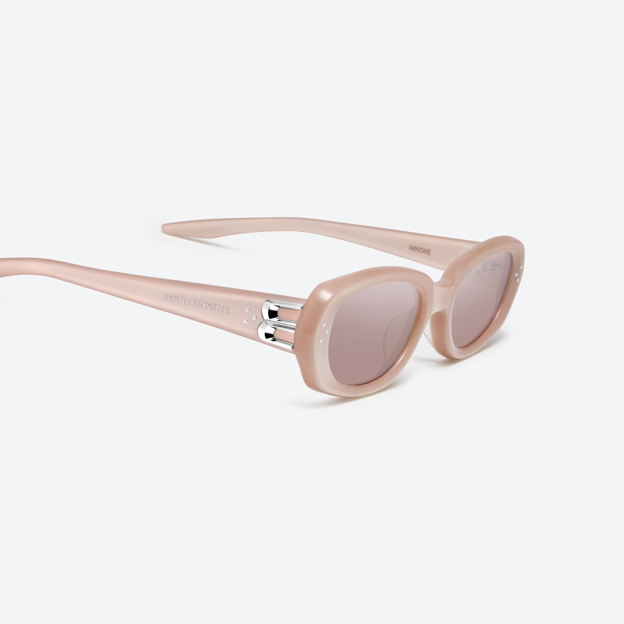 45-degree detailed view of Gentle Monster Ninishe PC15 Pink Acetate framed Oval sunglasses.