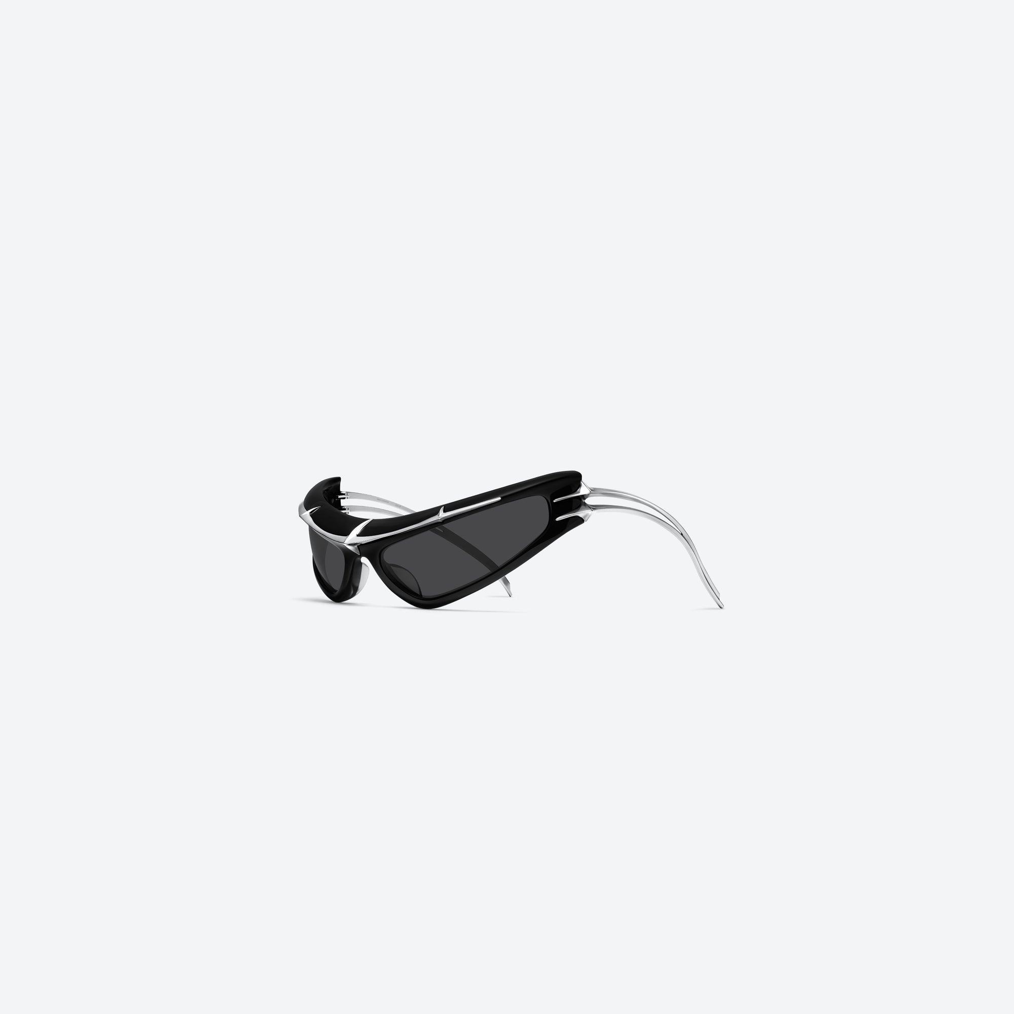45-degree view of Gentle Monster T2000 01 Black Mixed framed Wraparound sunglasses.
