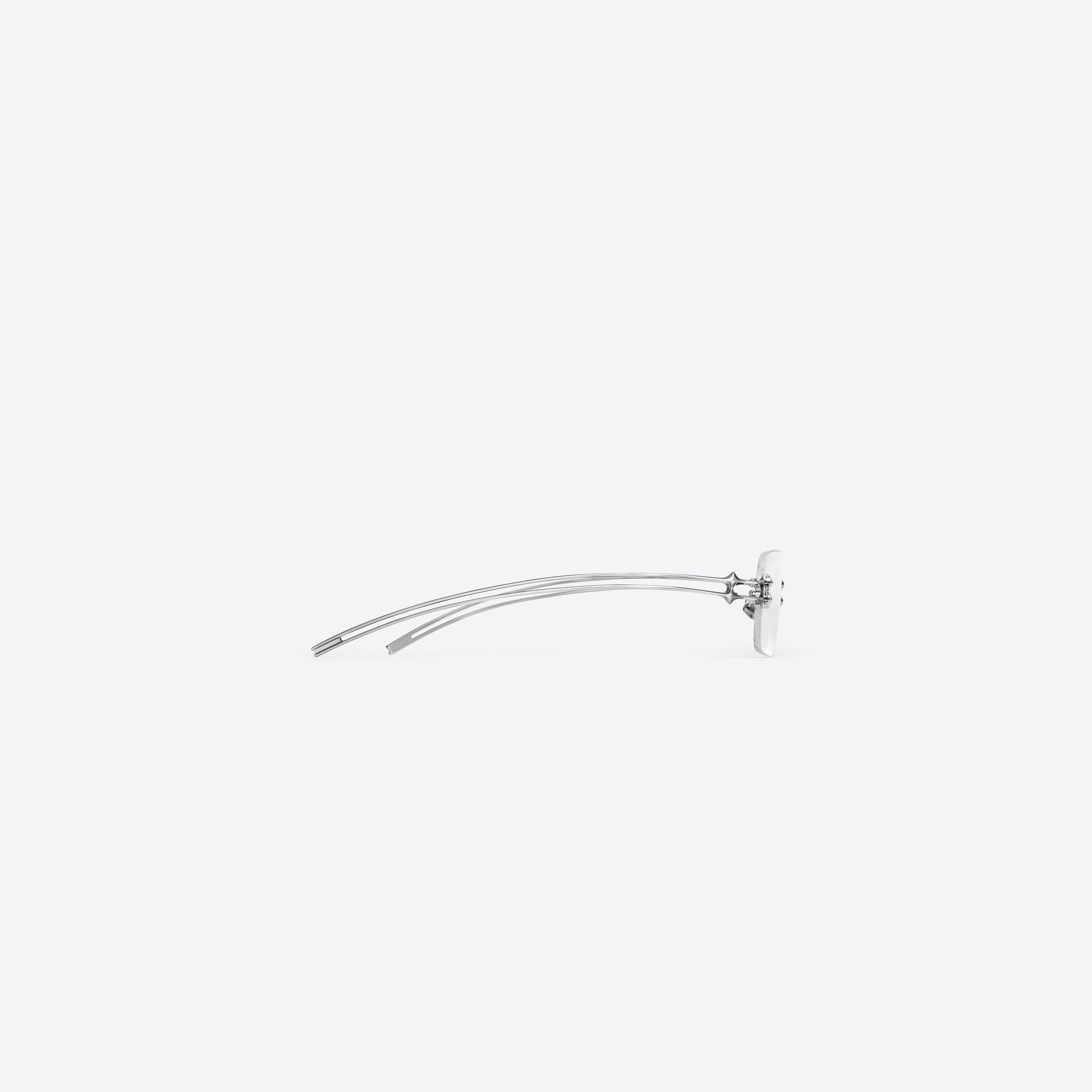 A detailed right view of Gentle Monster Tetra 02 Silver Metal framed Square sunglasses.