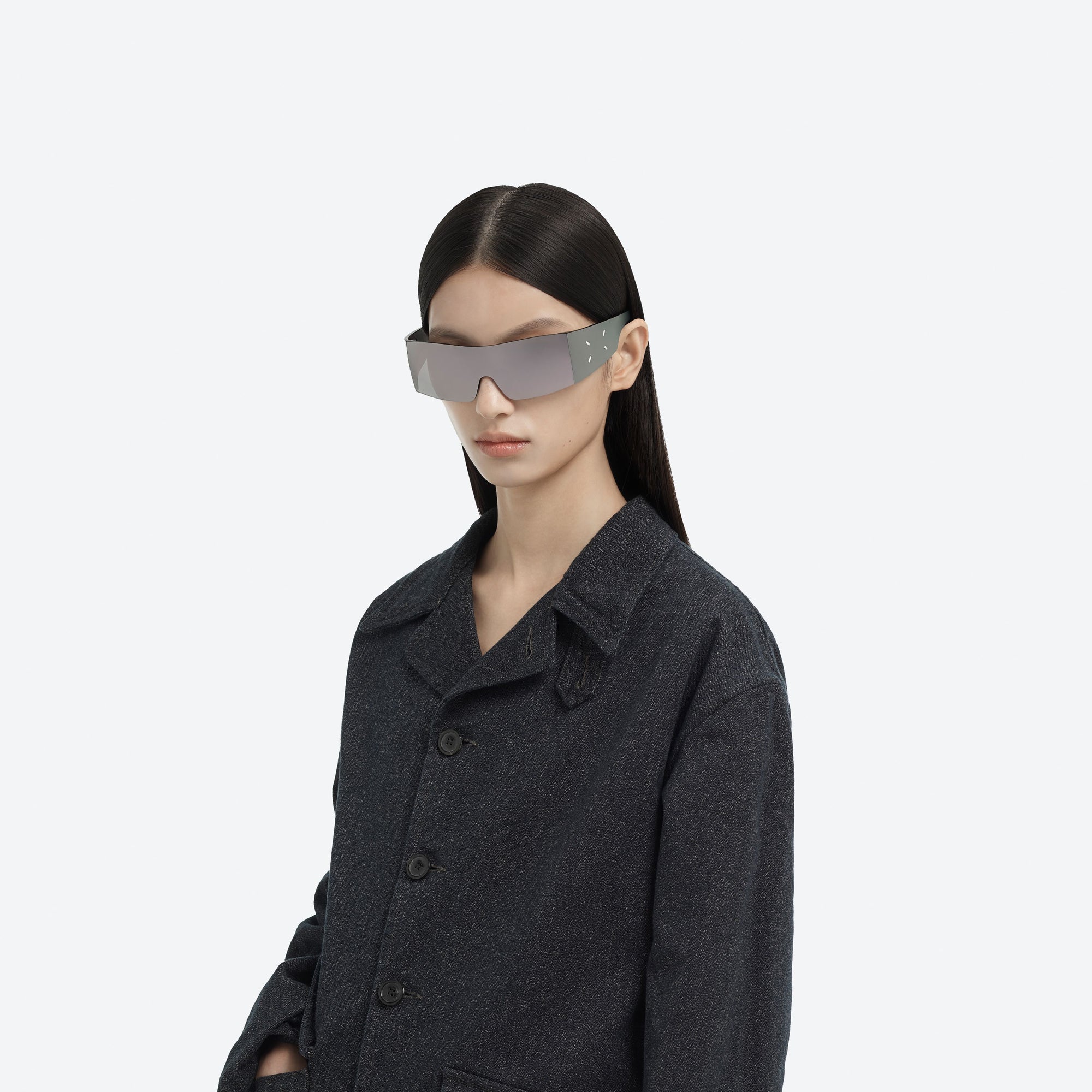 Model wearing the Maison Margiela - MM201 MSV1 Silver Nylon framed Wraparound sunglasses.