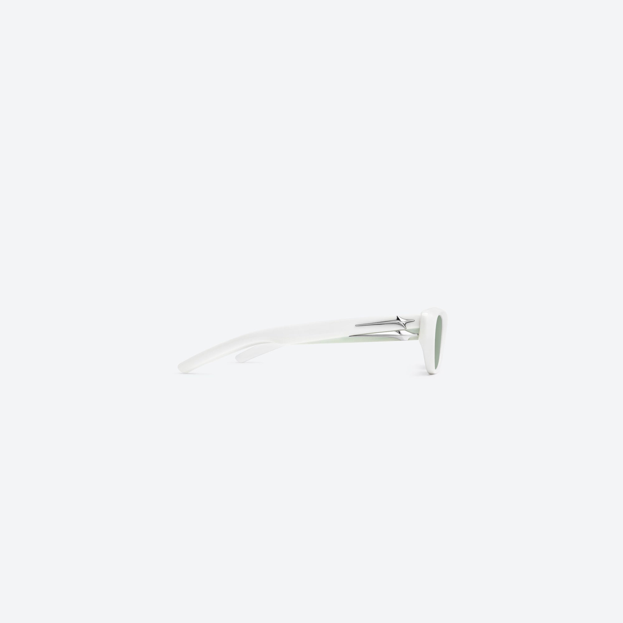 A detailed right view of Gentle Monster Verse W2 White Acetate framed Cat-eye sunglasses.