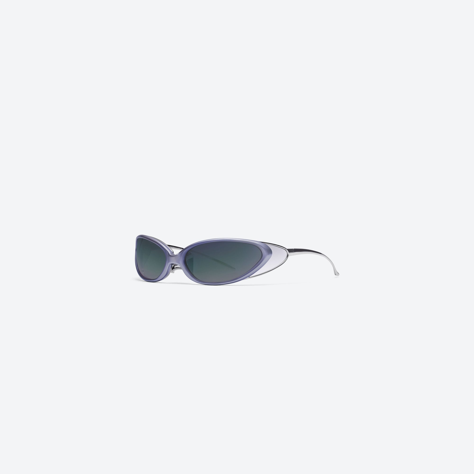 45-degree view of Gentle Monster Noiz Veil V5 Purple Nylon framed Wraparound sunglasses.