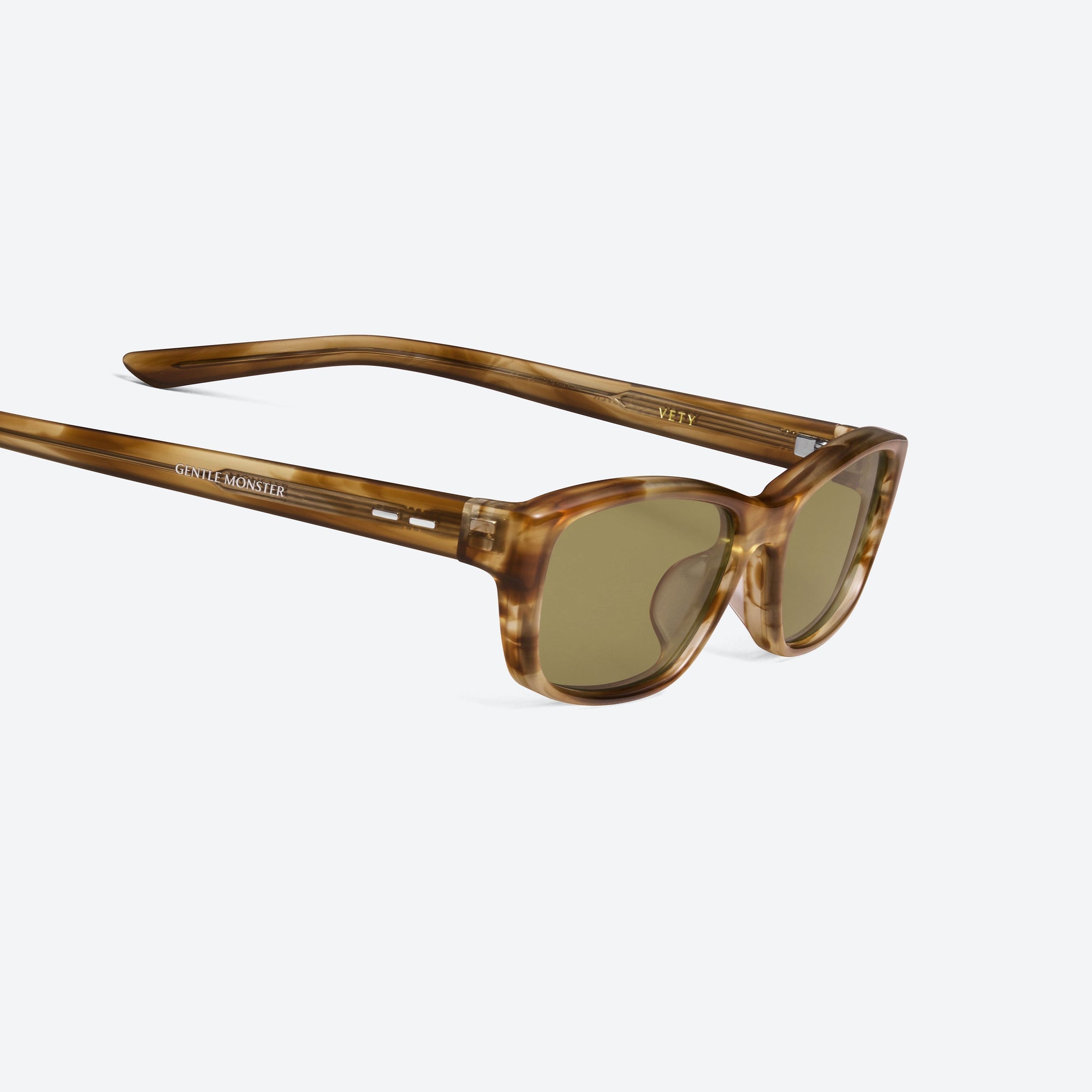 45-degree detailed view of Gentle Monster Vety T8 Tortoise Acetate framed Square sunglasses.