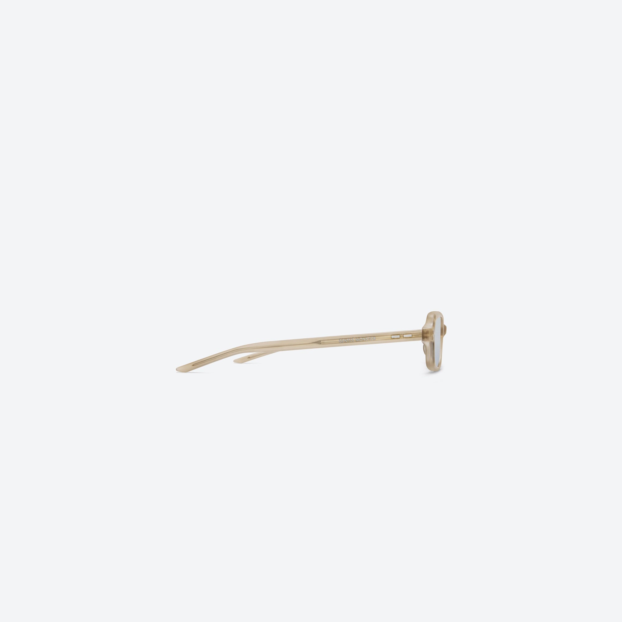 A detailed right view of Gentle Monster Panini BRC5 Brown Acetate framed Square sunglasses.