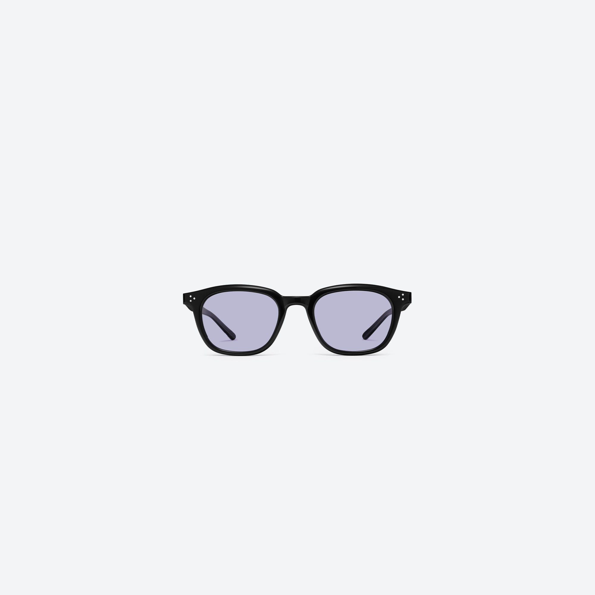 A front view of Gentle Monster Noho 01(V) Black Acetate framed Round sunglasses.