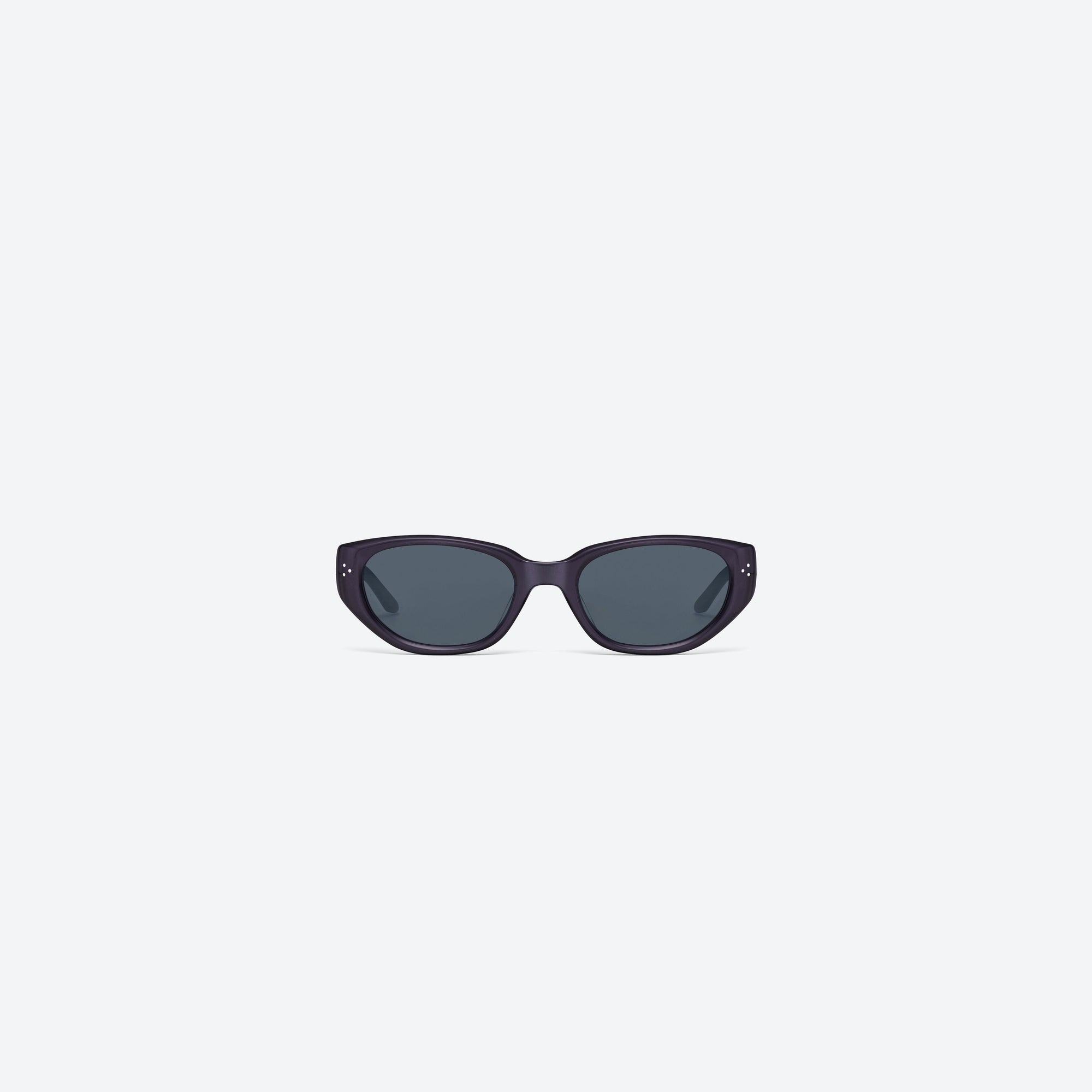 A front view of Gentle Monster Boni G11 Gray Acetate framed Cat-eye sunglasses.